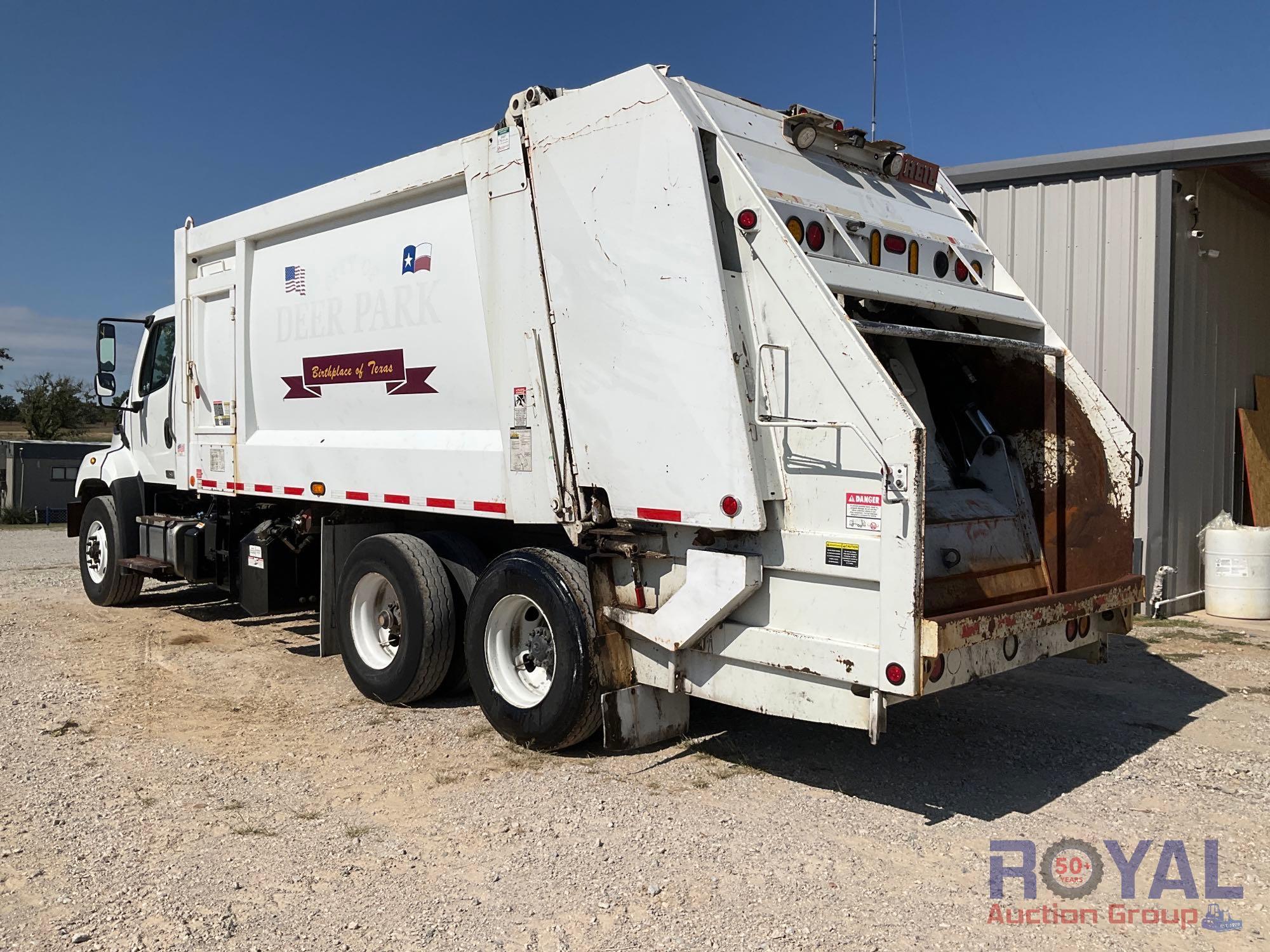 2015 Freightliner 108SD Heil 612-3201 Rear Loader Garbage Truck