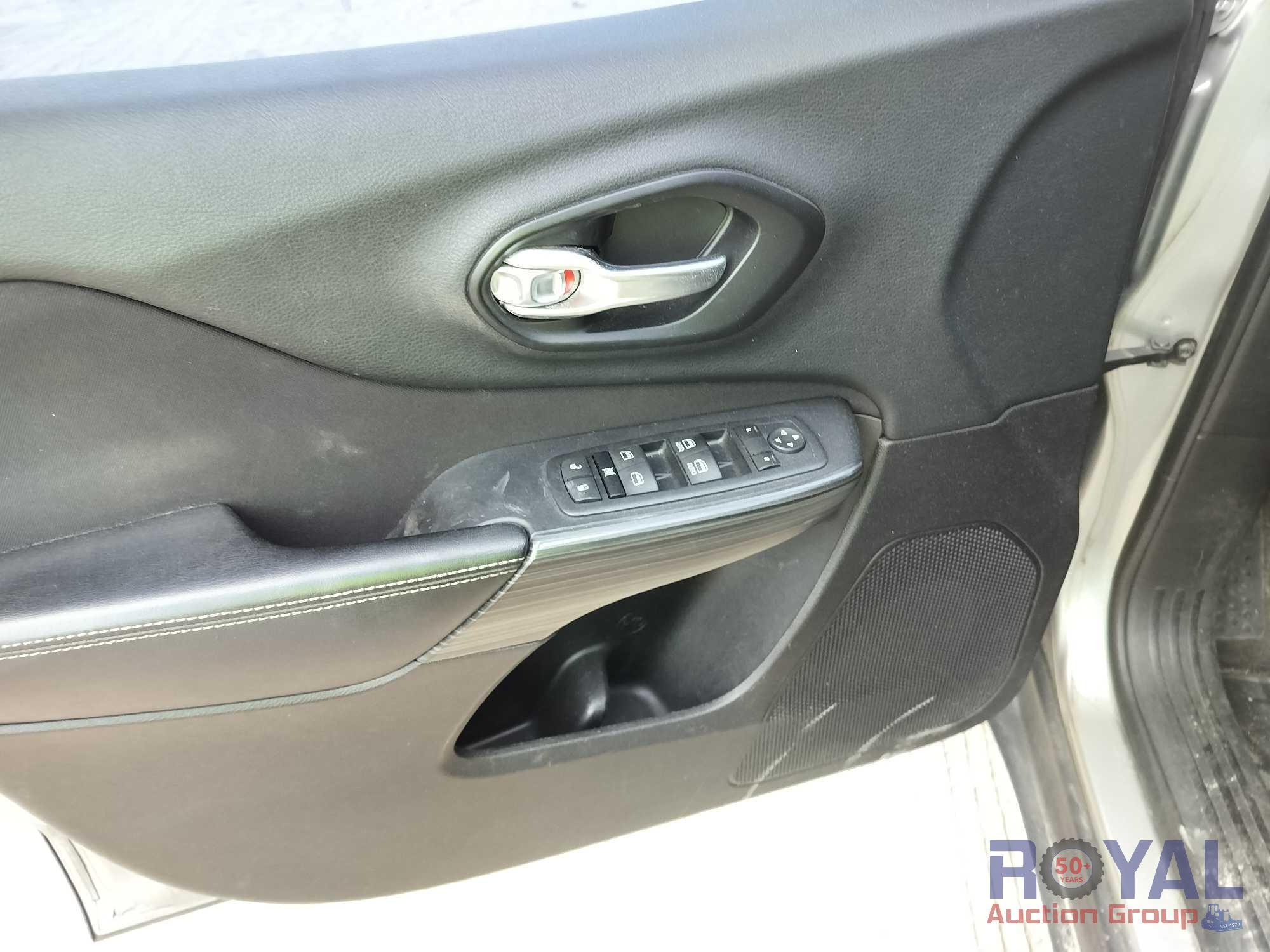 2015 Jeep Cherokee SUV