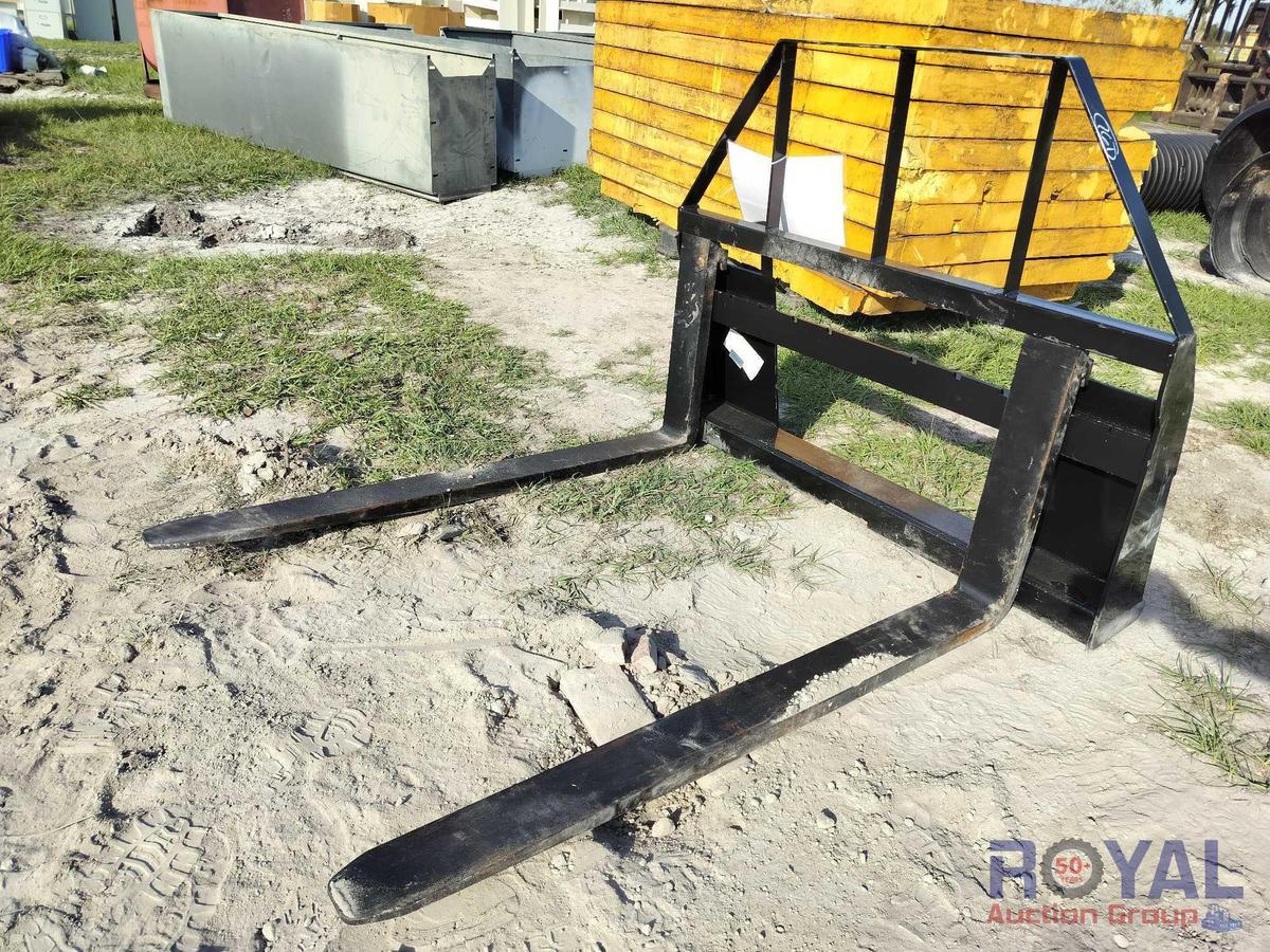 2023 AGT 48in Skid Steer Adjustable Forks