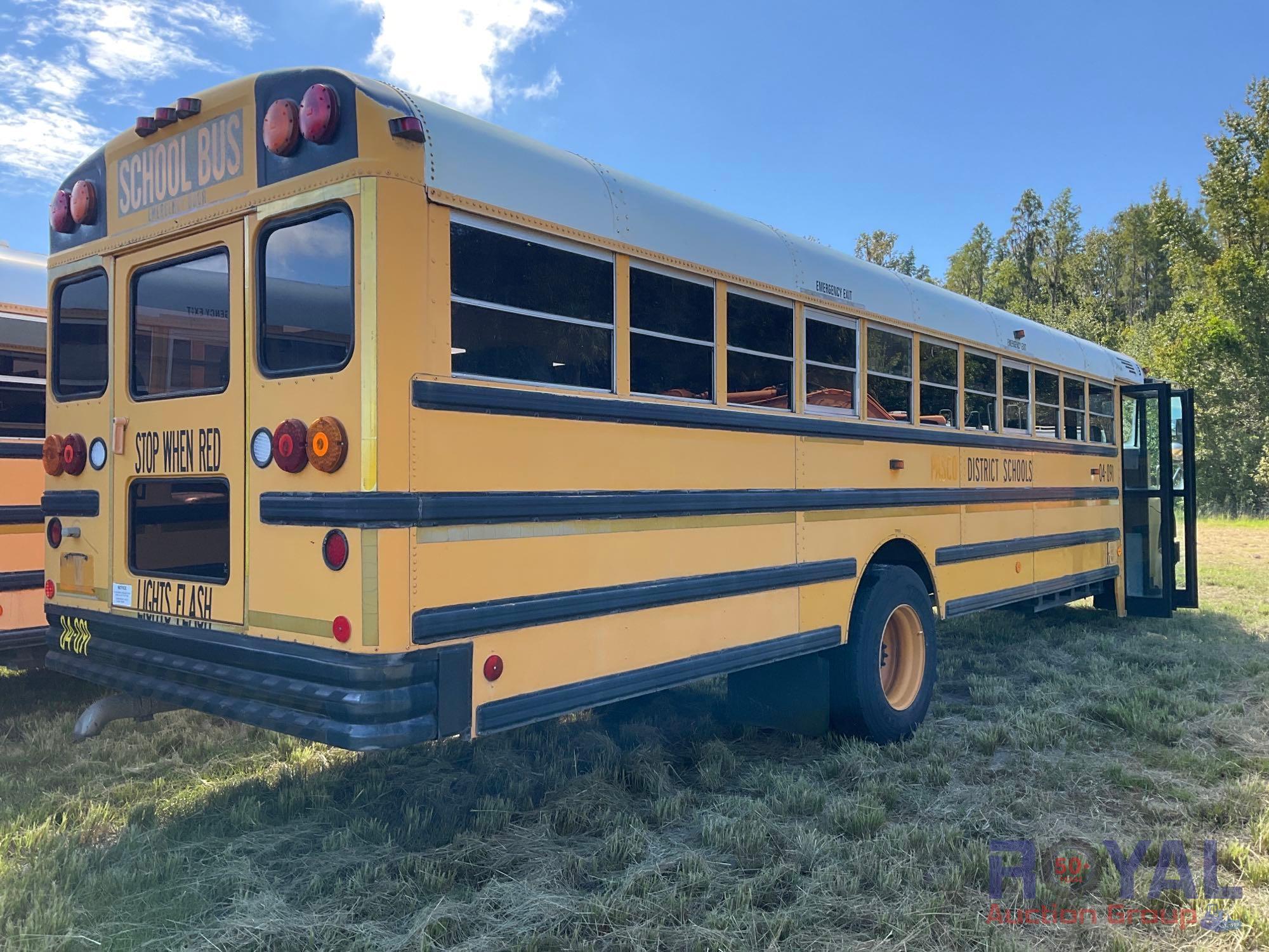 2004 IC Corporation 3000IC Bus