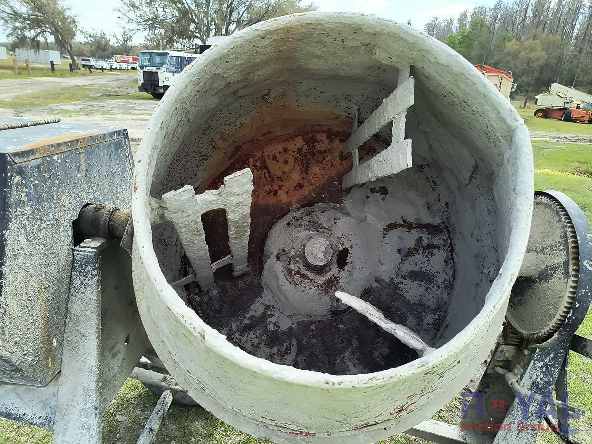 2014 Toro Concrete Mixer S/A Towable Trailer