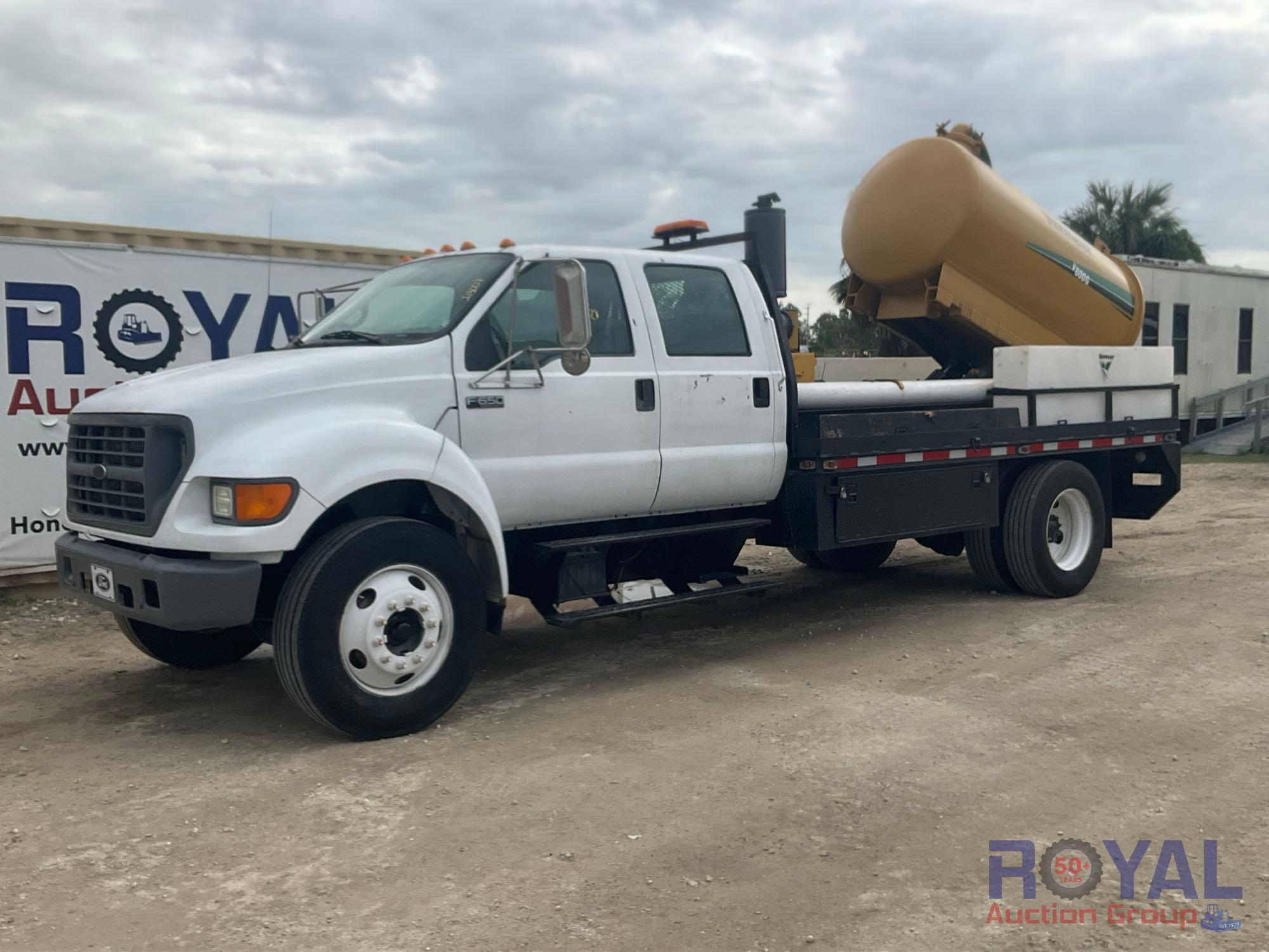 2000 Ford F650 SuperDuty Crew Cab Vermeer V800G Vacuum Truck