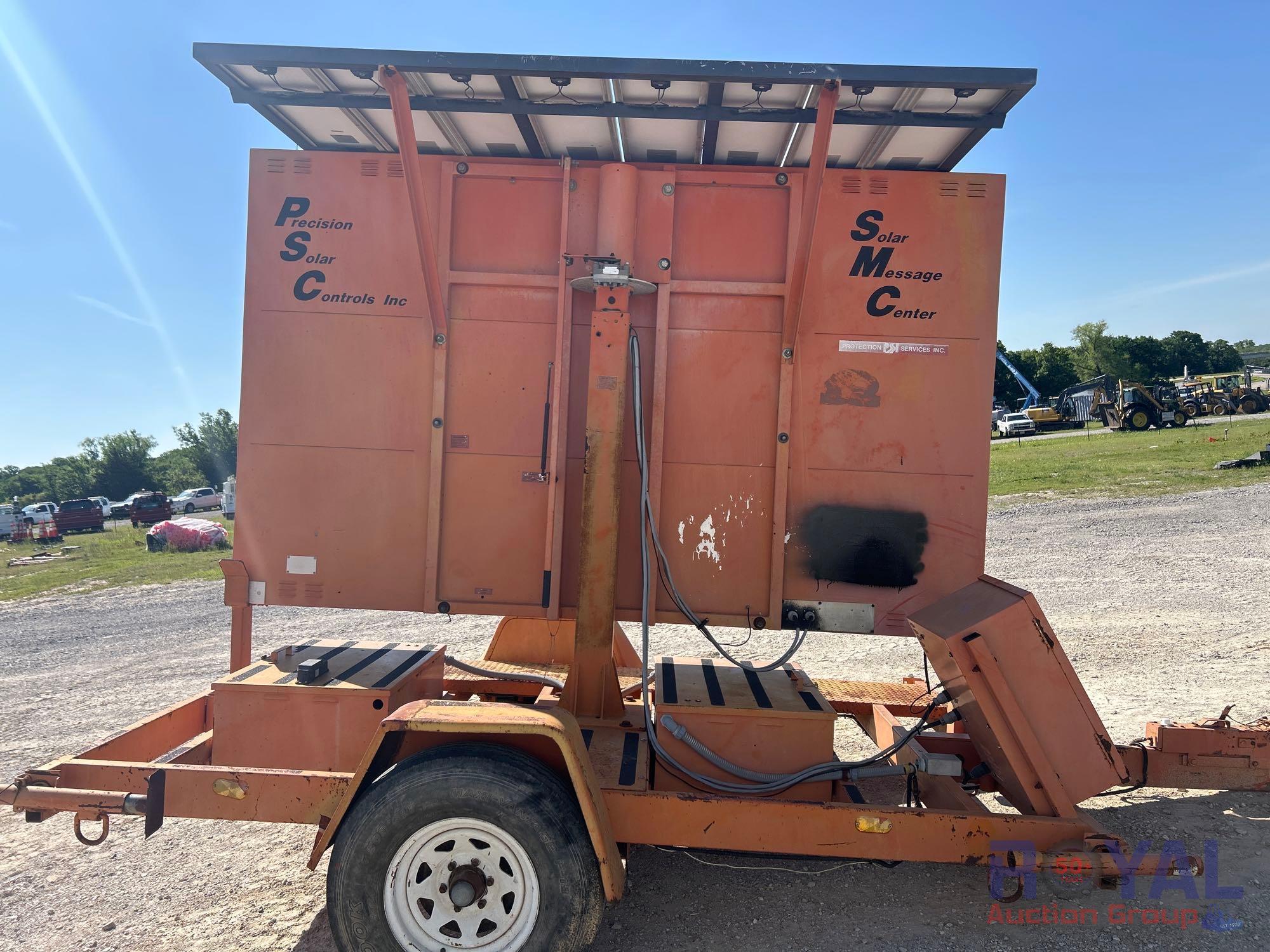 Towable Solar Message Bboard