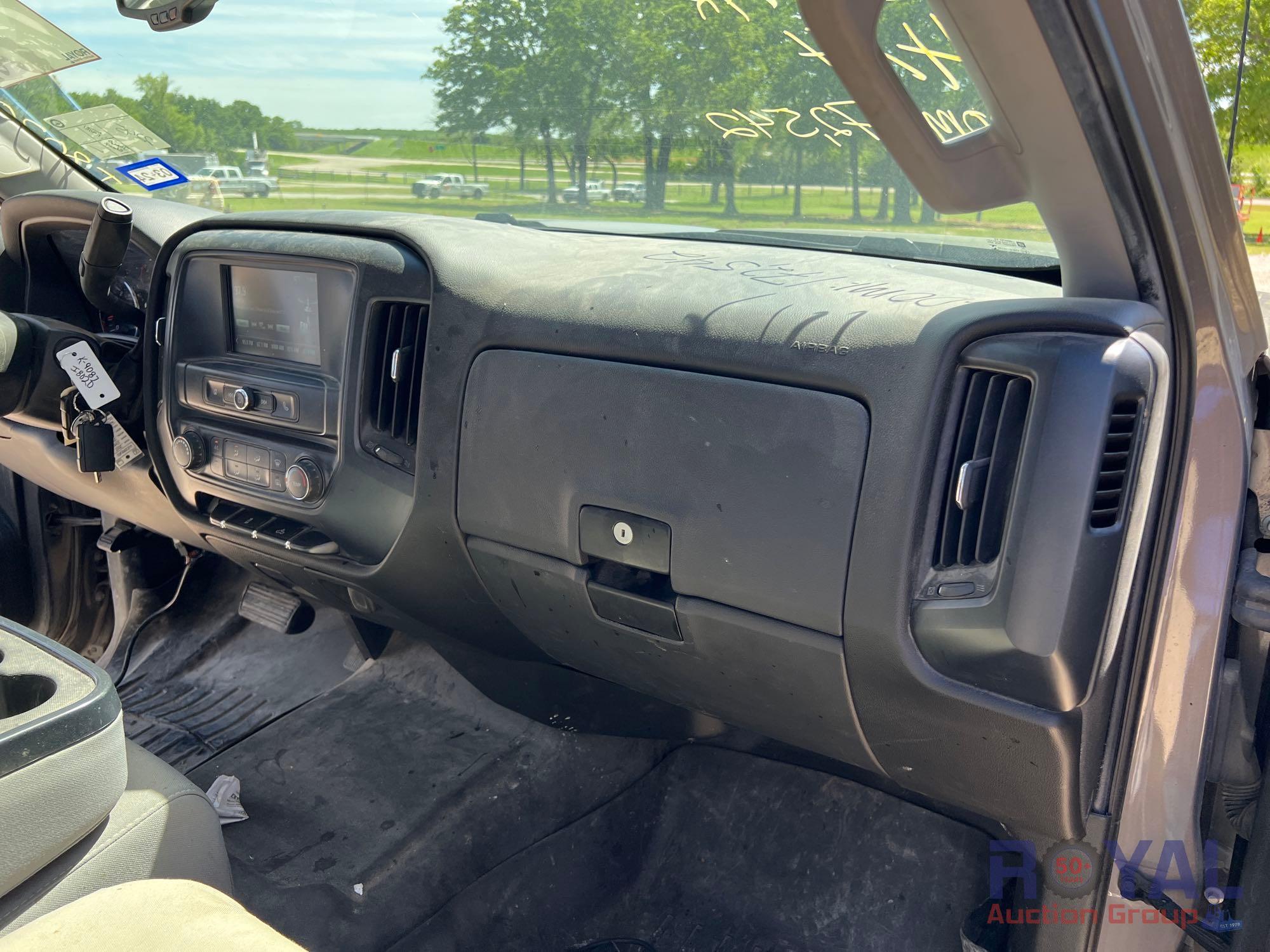 2017 Chevrolet Silverado 2500HD 4x4 Double Cab Pickup Truck