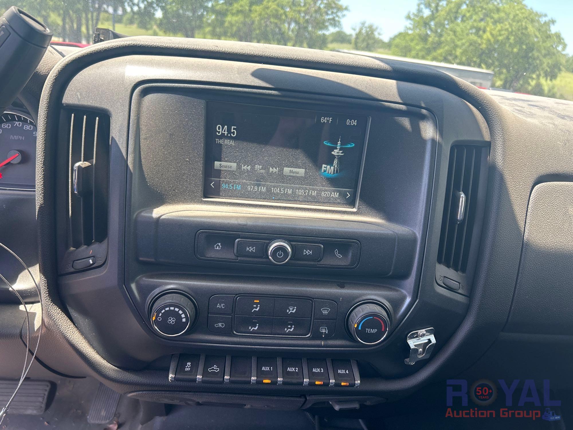 2018 Chevrolet Silverado Crew Cab Pickup Truck