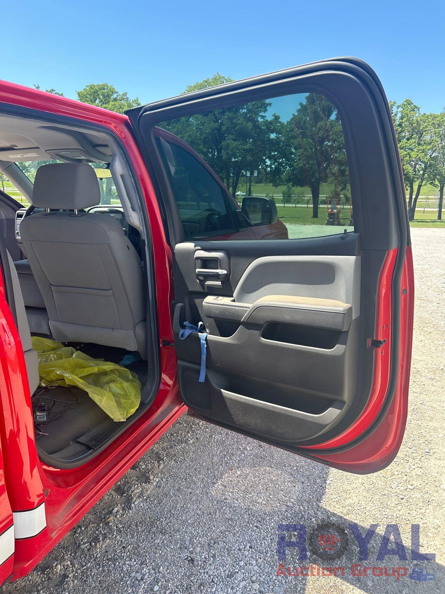 2018 Chevrolet Silverado Crew Cab Pickup Truck