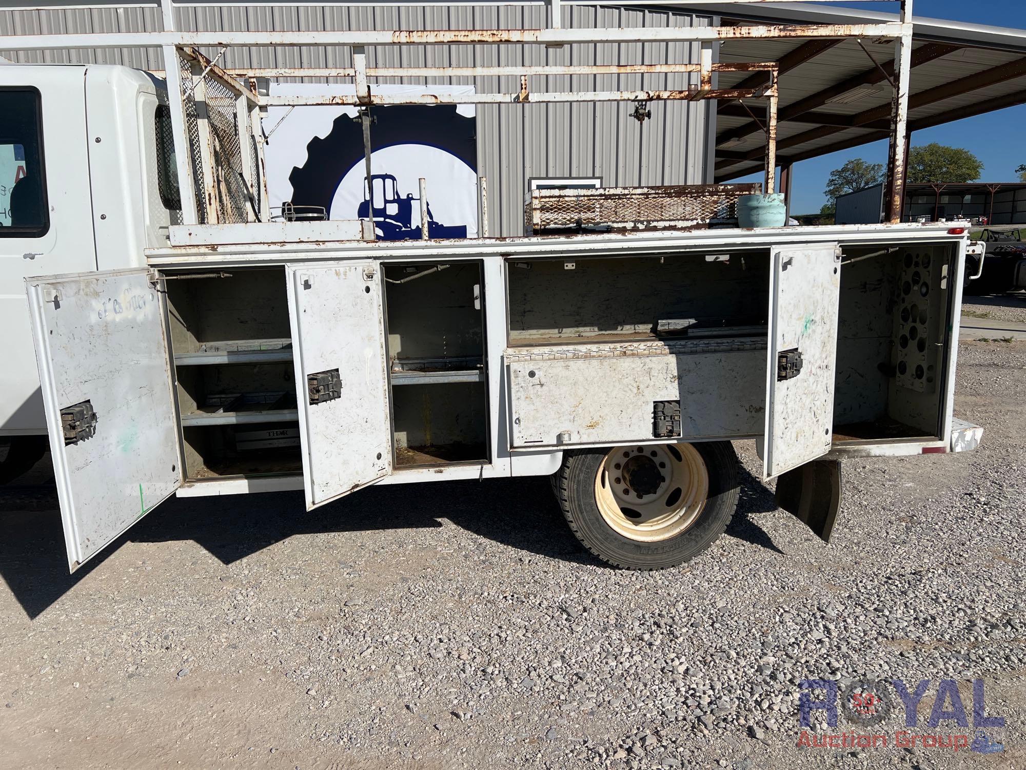 2013 International Terra Star Crew Cab Service Truck