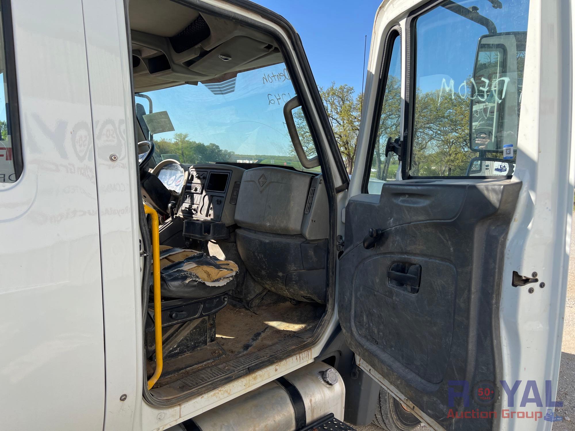 2013 International Terra Star Crew Cab Service Truck