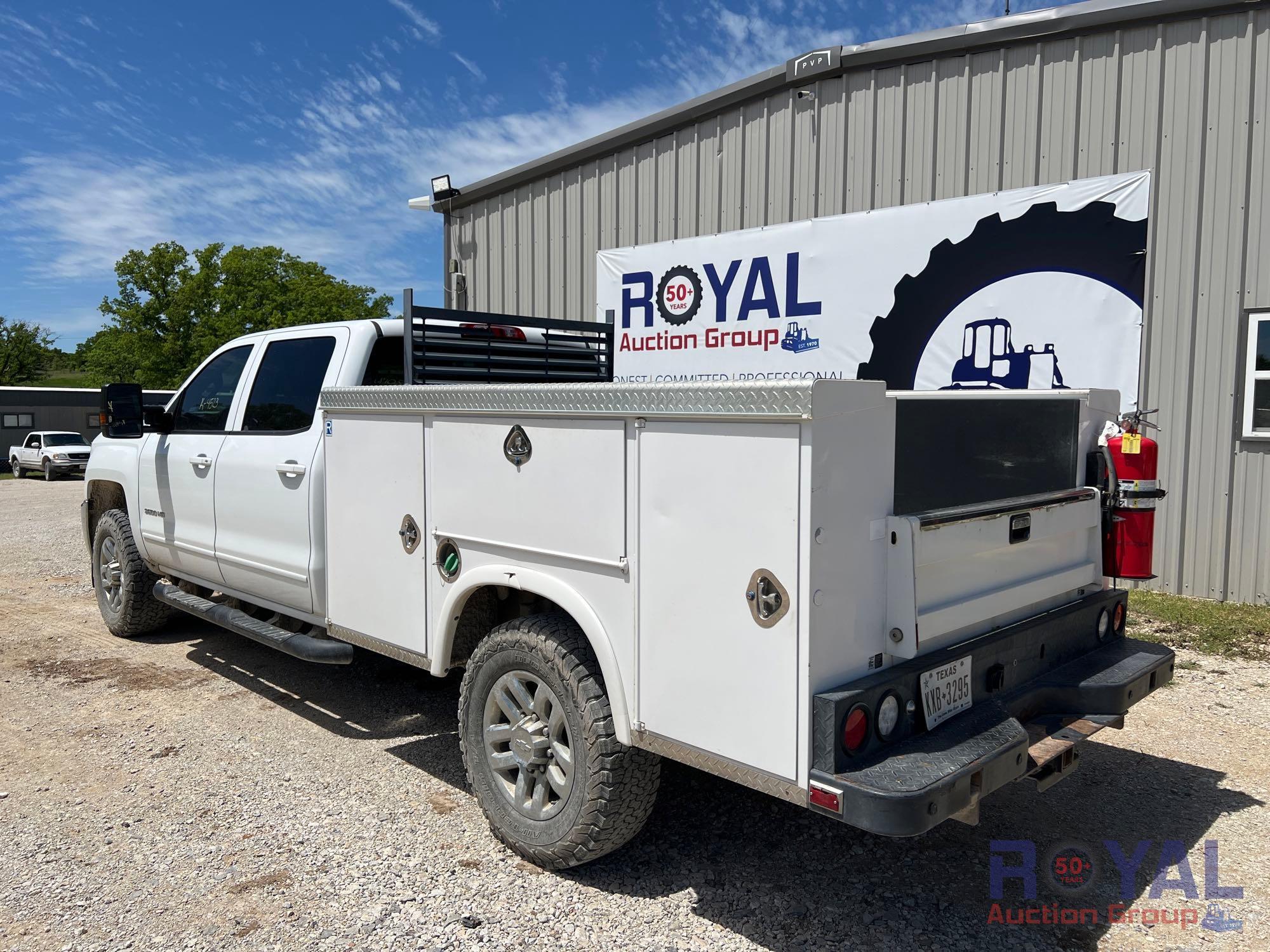 2018 Chevrolet 2500HD 4x4 Crew Cab Diesel Service Truck