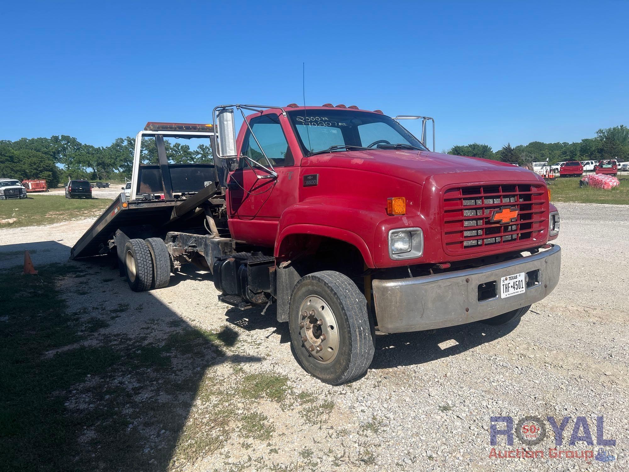 2000 Chevrolet C6500 Rollback Truck