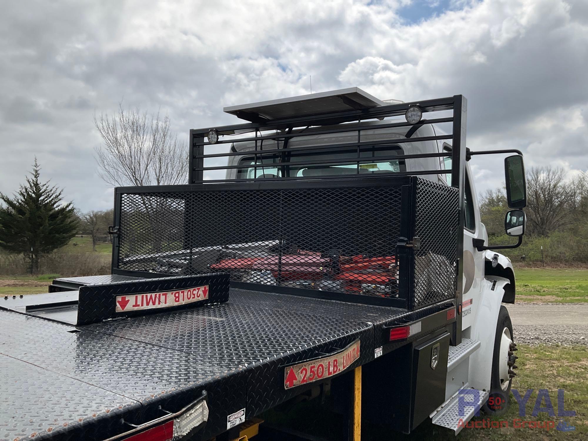 2018 Freightliner M2 106 Attenuator Truck