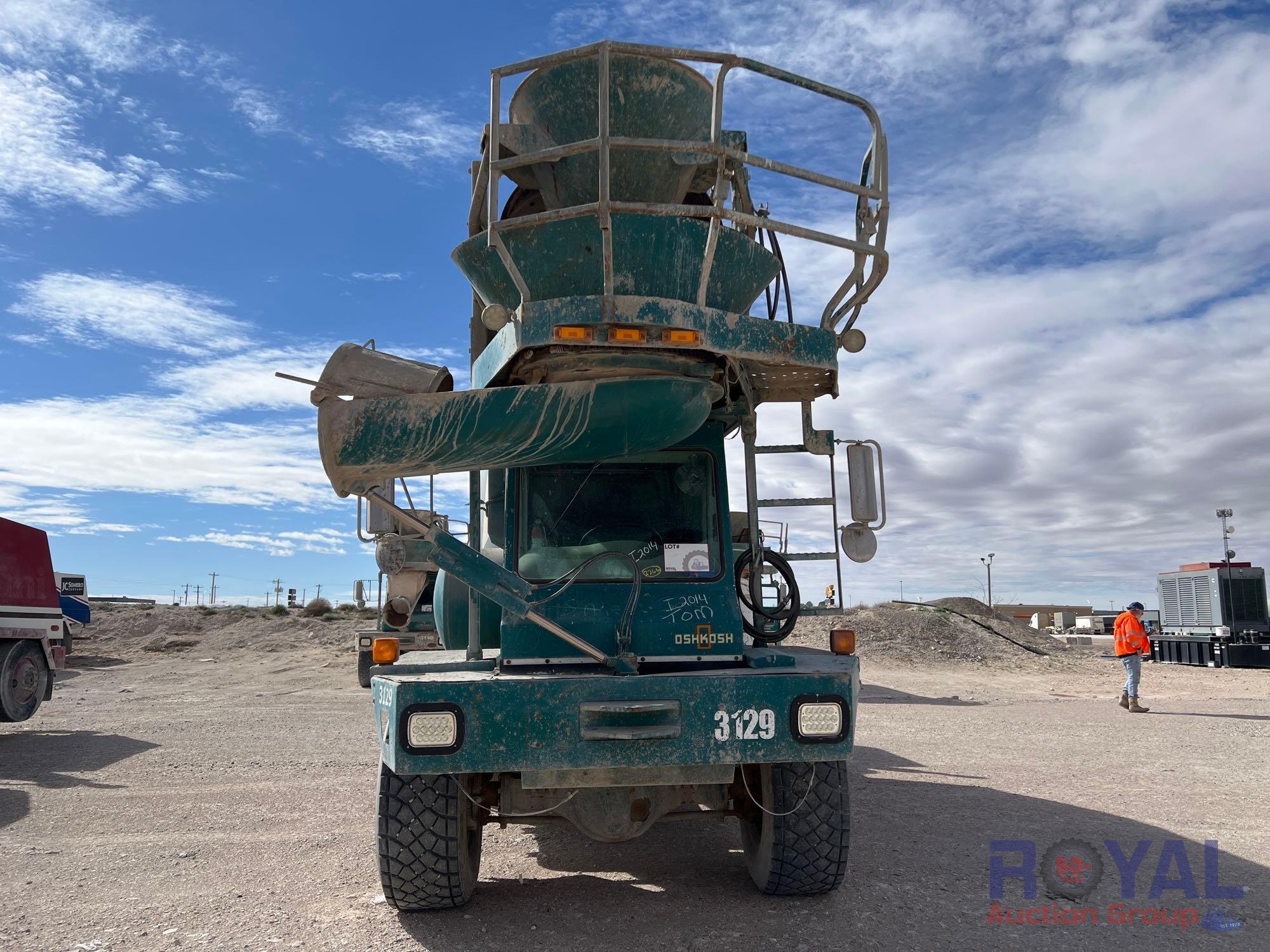 2001 Oshkosh 8x6 Concrete Mixer Truck