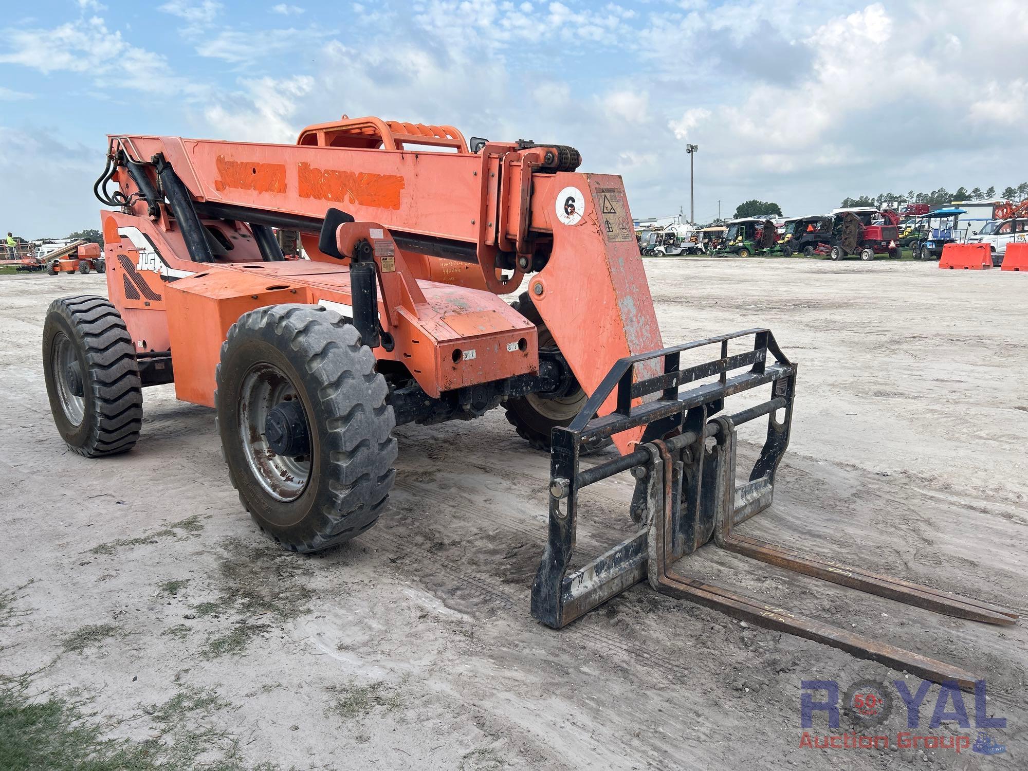 2012 JLG 6042 4x4 6,000lbs 4x4 Skytrack Telehandler