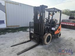 2018 Doosan 25P-5 LP Gas Pneumatic Tire Forklift