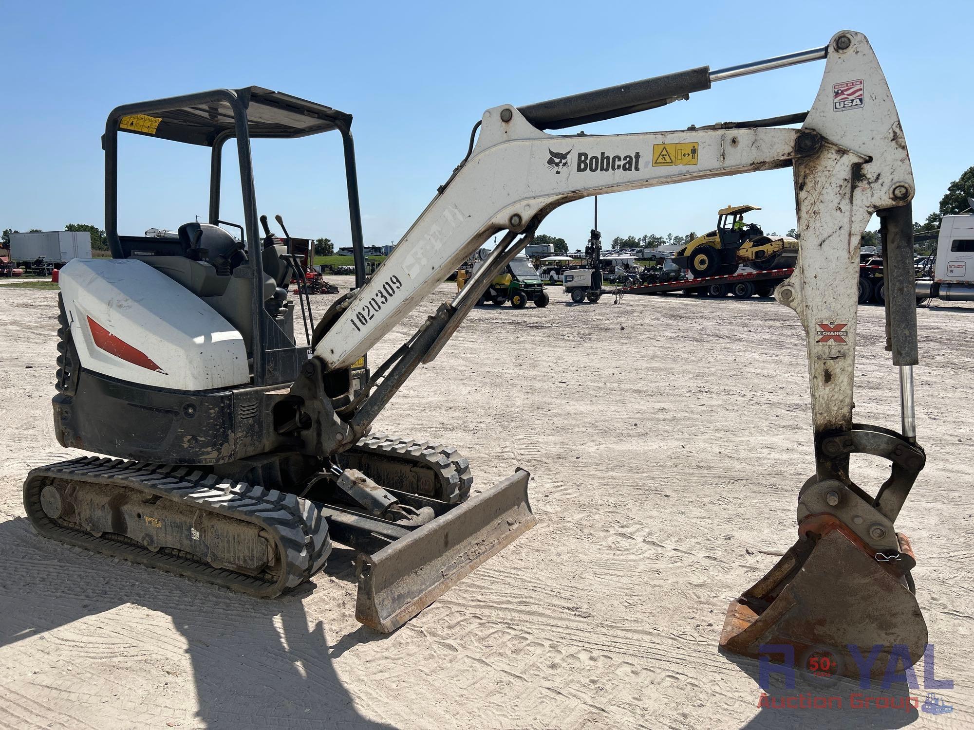 2017 Bobcat E32i Hydraulic Mini Excavator