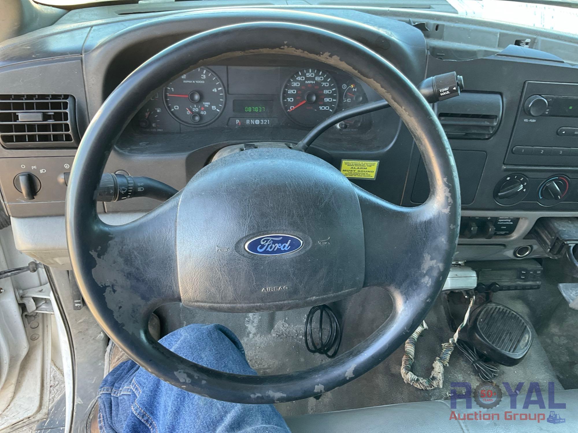 2007 Ford F350 Service Truck