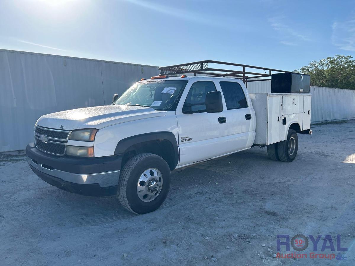 2006 Chevrolet Silverado 4x4 Crew Cab Service Truck