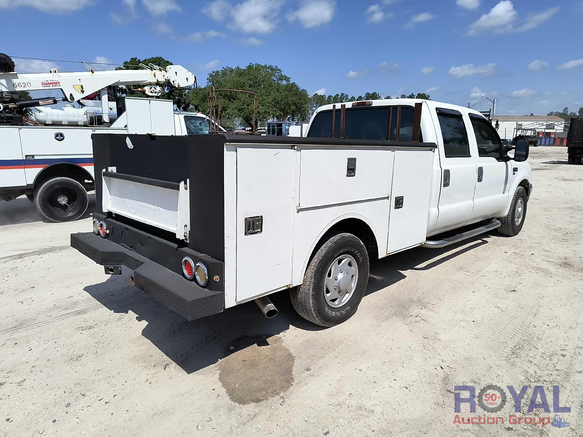 2004 Ford F250 Crew Cab Service Truck