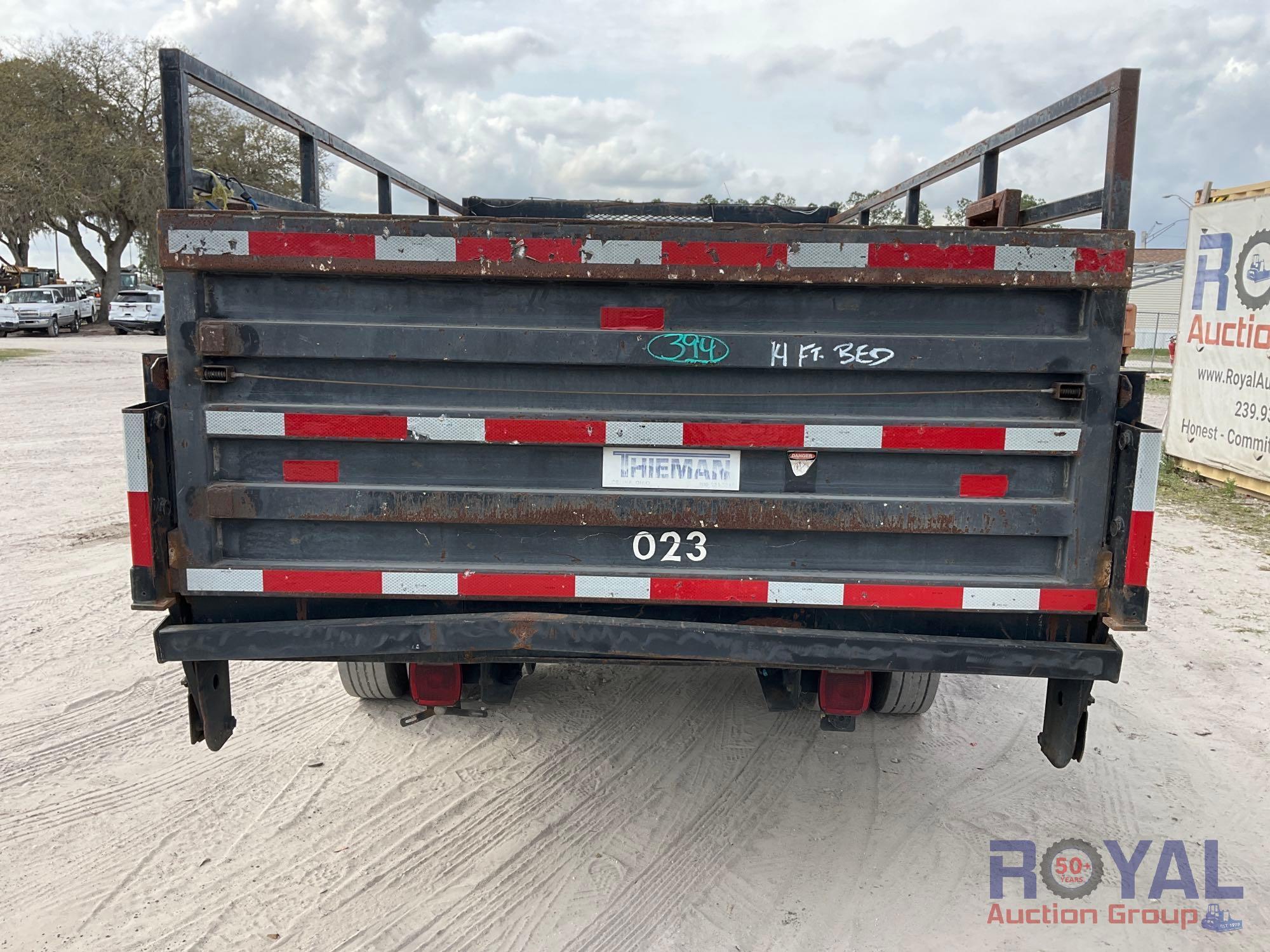 2006 Ford LCF 14FT Flatbed Truck