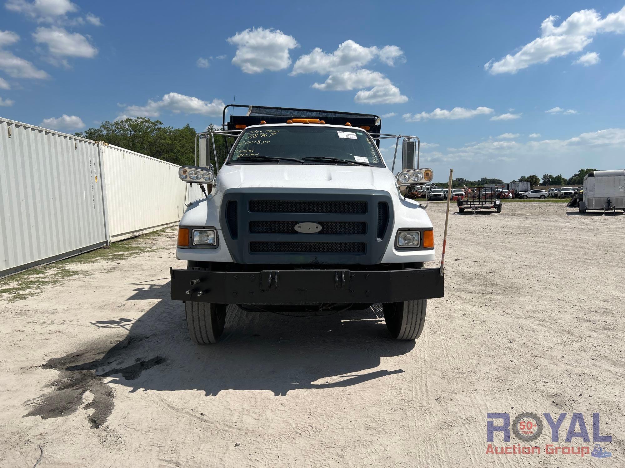 2008 Ford F750 Crew Cab Dump Truck