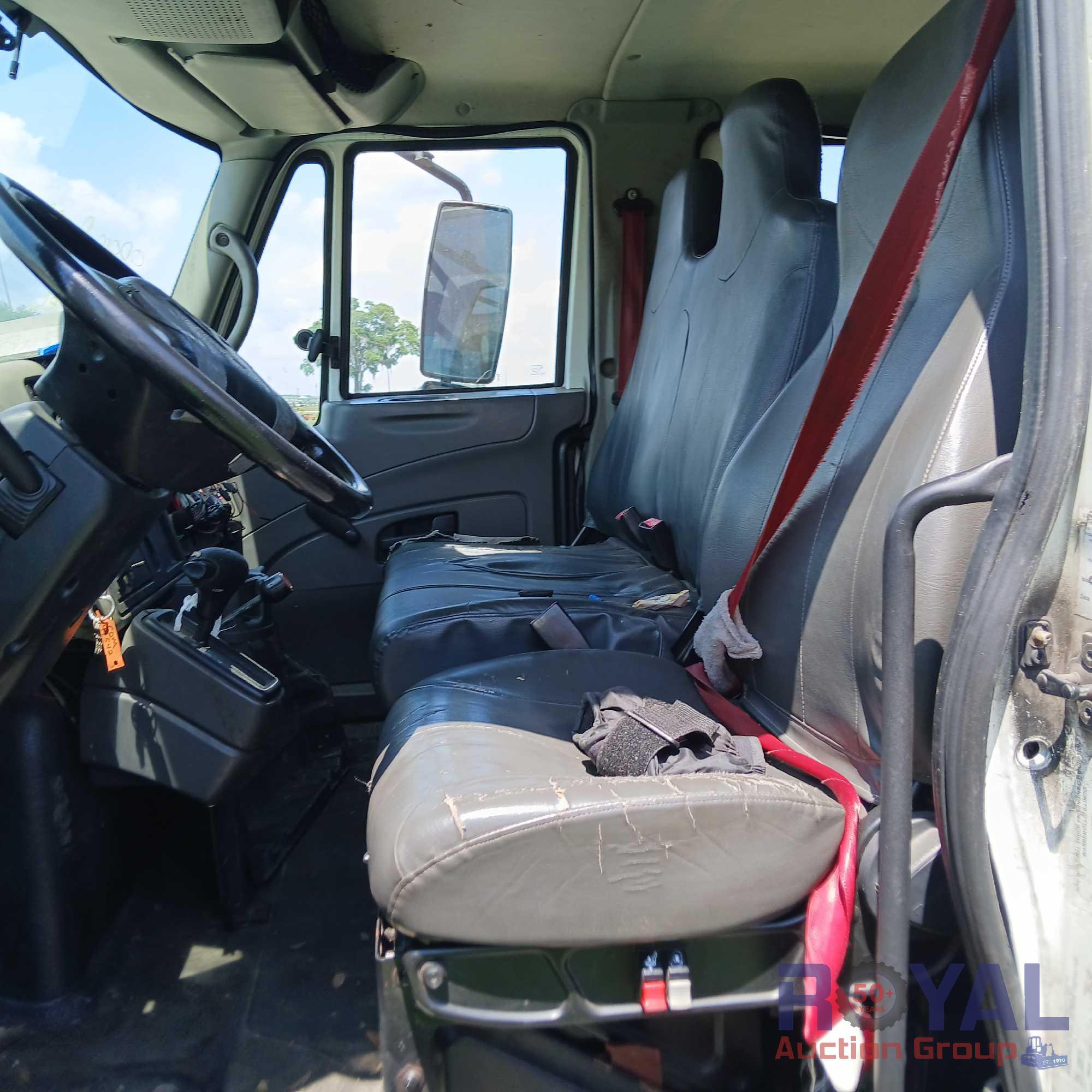 2008 International 4300V Dump Truck