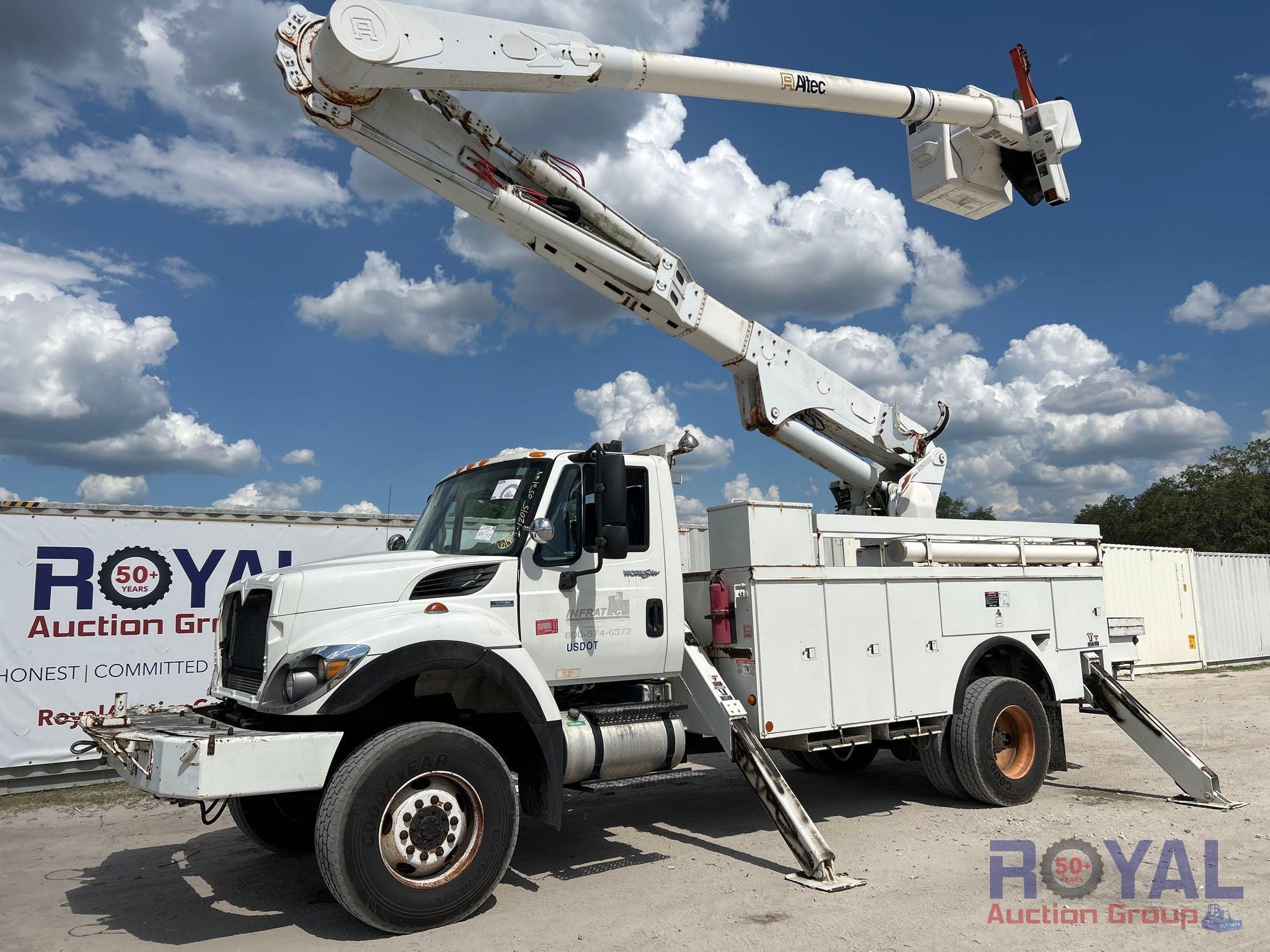 2009 International 7400 4x4 Altec AM55F Material Handler Bucket Truck