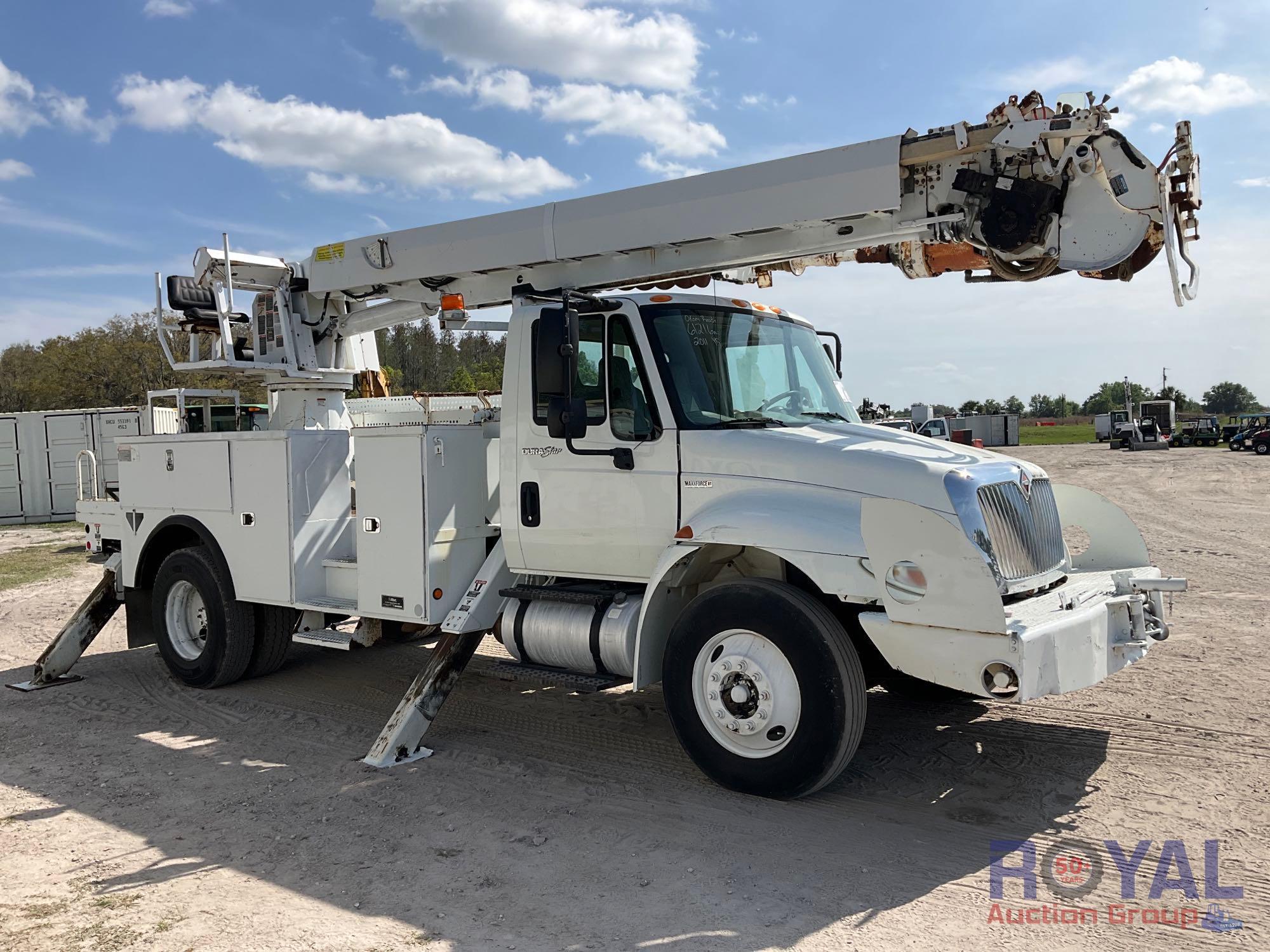 2011 International Durastar 4300 Altec DM47BR Insulated Digger Derrick Truck