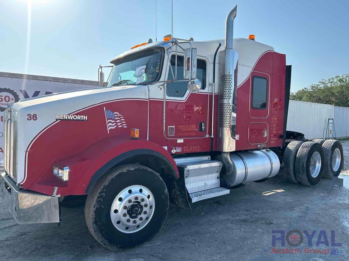 2007 Kenworth T800 T/A Sleeper Truck Tractor