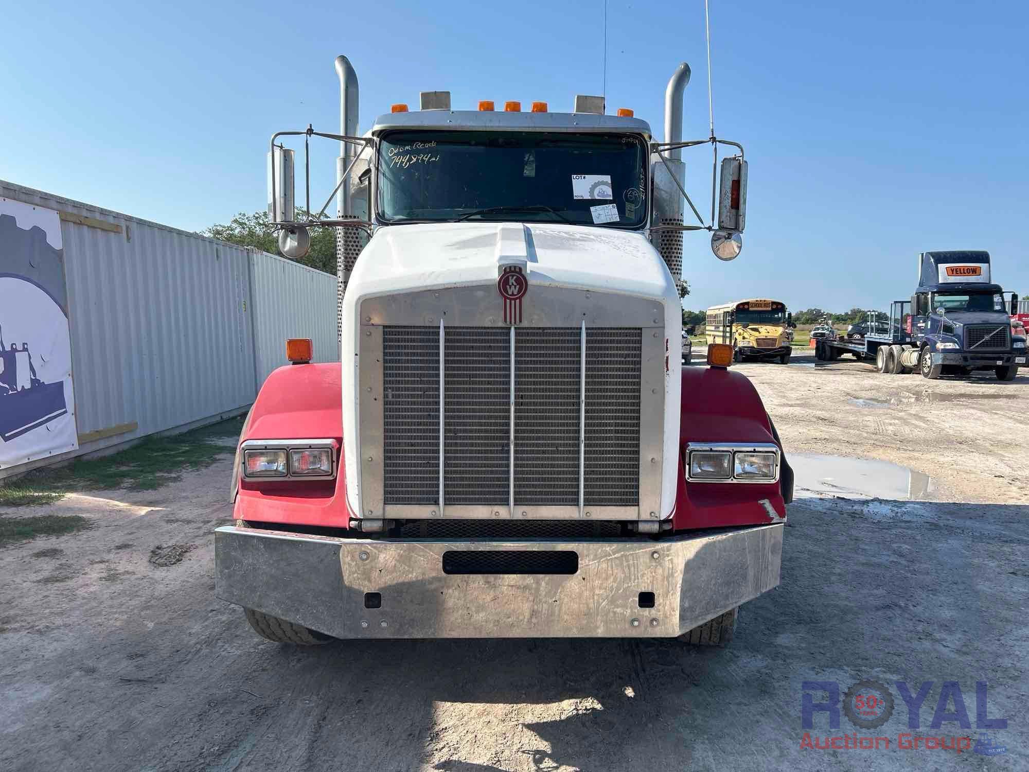 2007 Kenworth T800 T/A Sleeper Truck Tractor