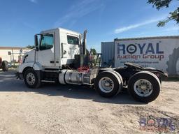 2012 Volvo VNL T/A Day Cab Truck Tractor