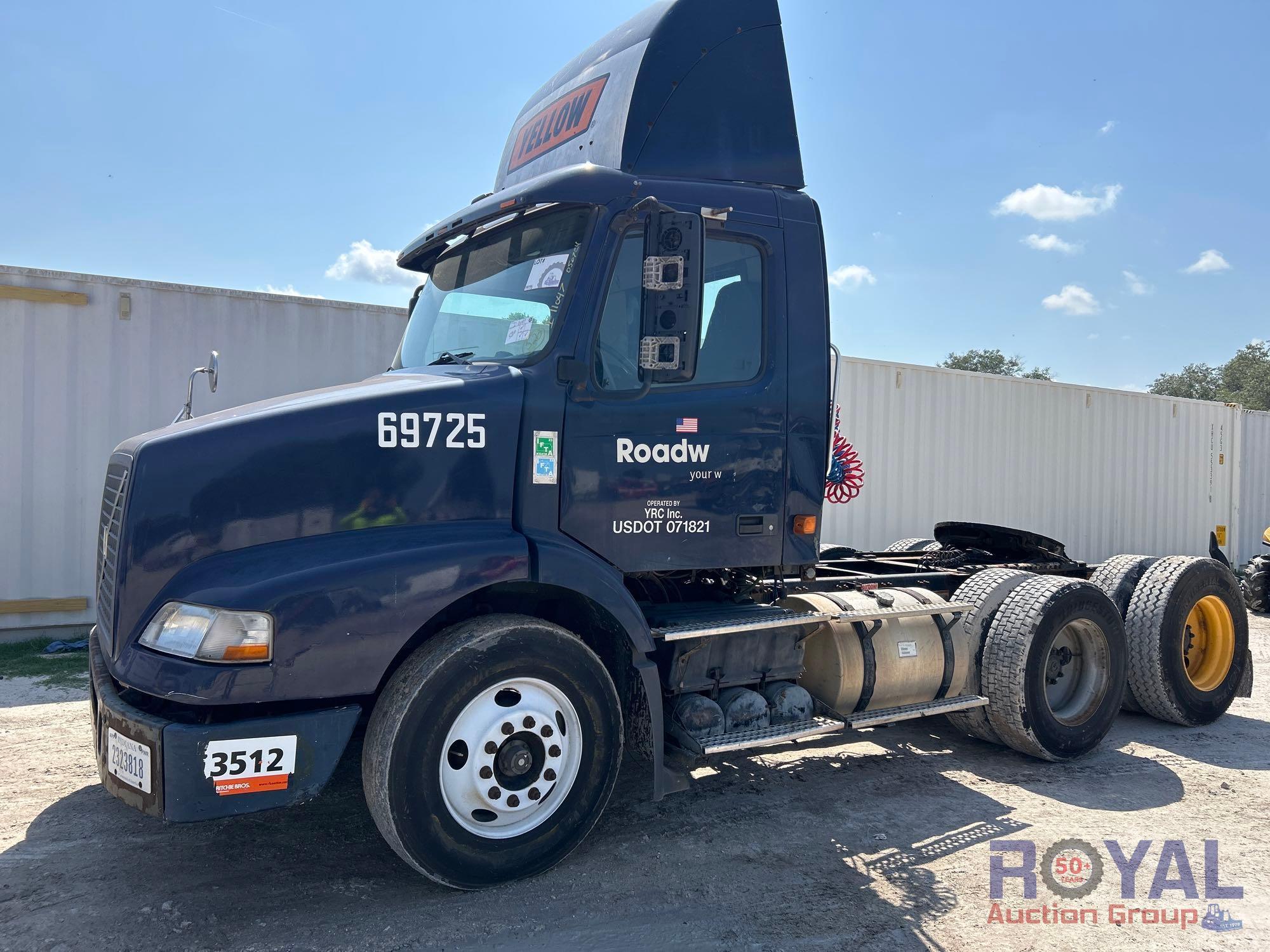 2007 Volvo VNM T/A Day Cab Truck Tractor