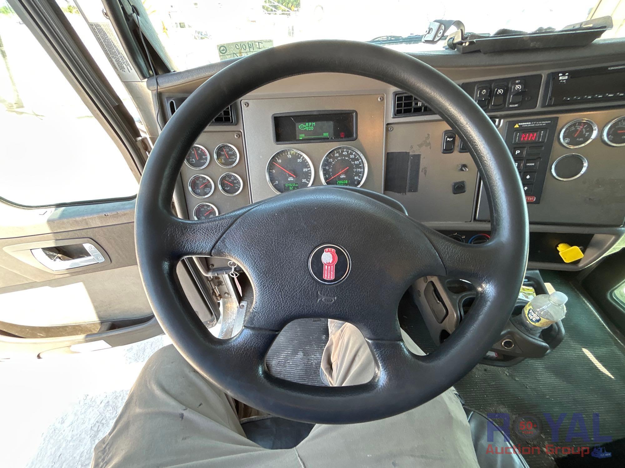 2016 Kenworth T270 26ft Box Truck