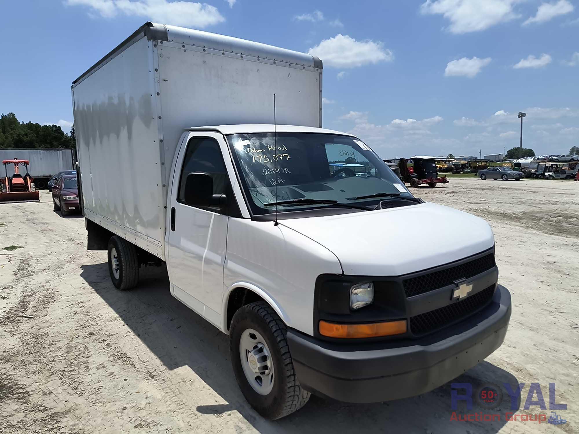 2014 Chevrolet Express 12ft Box Truck