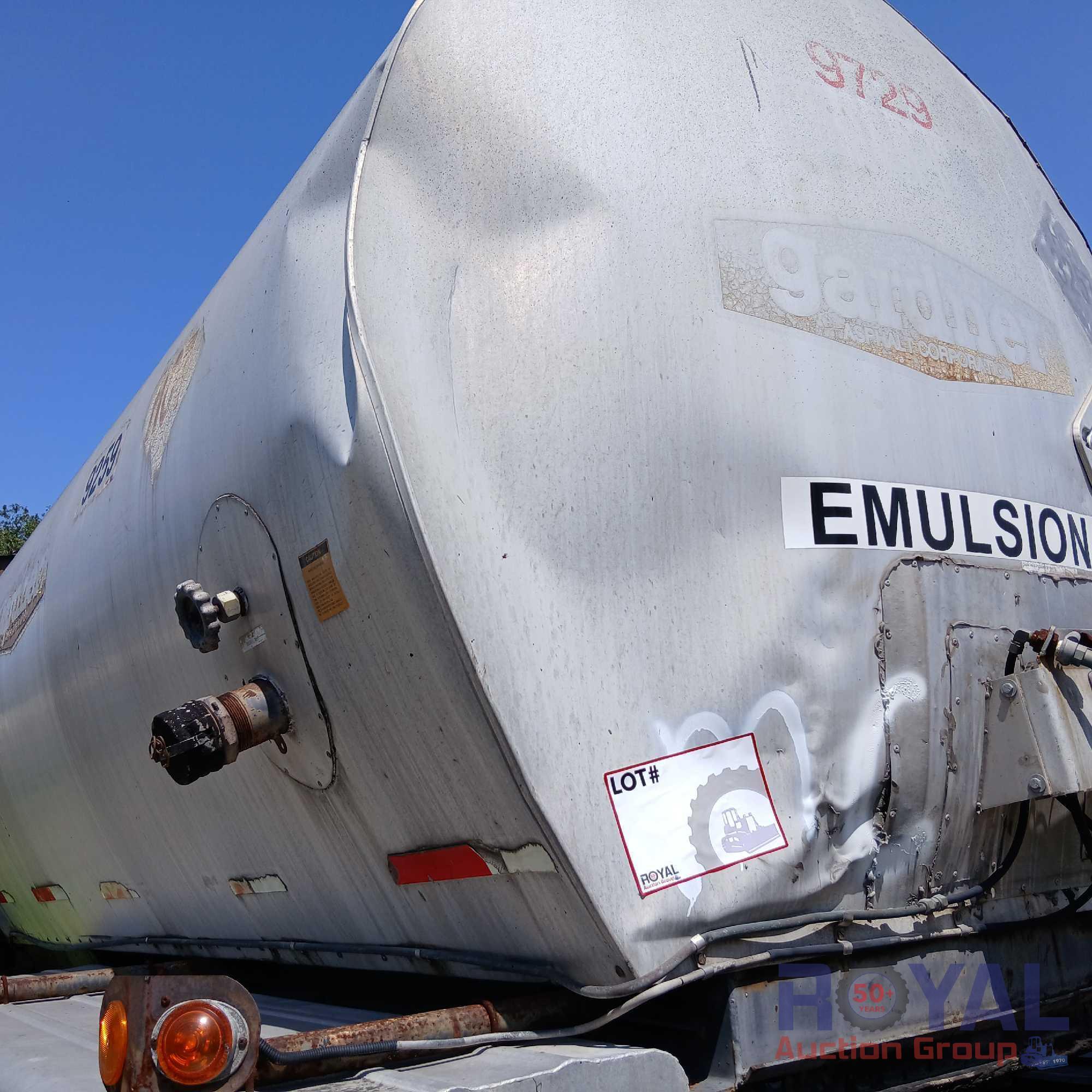 1986 Fruehauf TEH-F2-R 7,000 Gallon Tanker Trailer