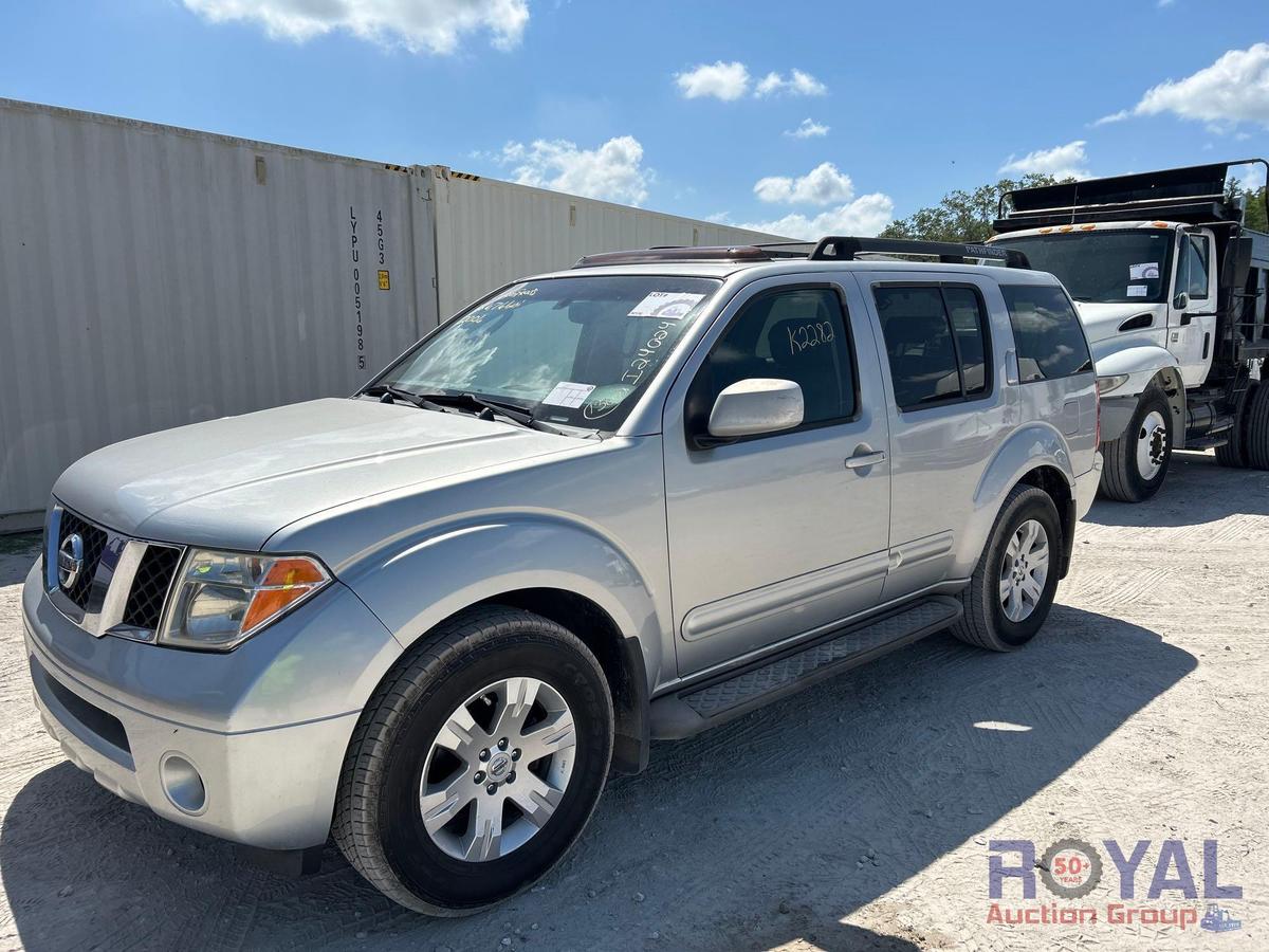 2006 Nissan Pathfinder LE SUV