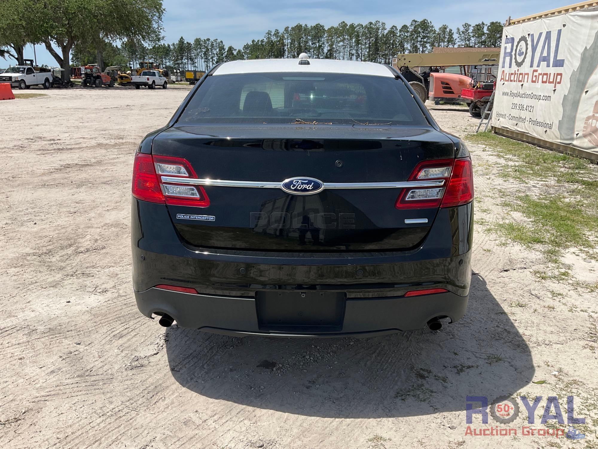 2015 Ford Taurus