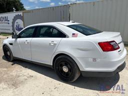 2013 Ford Taurus Sedan