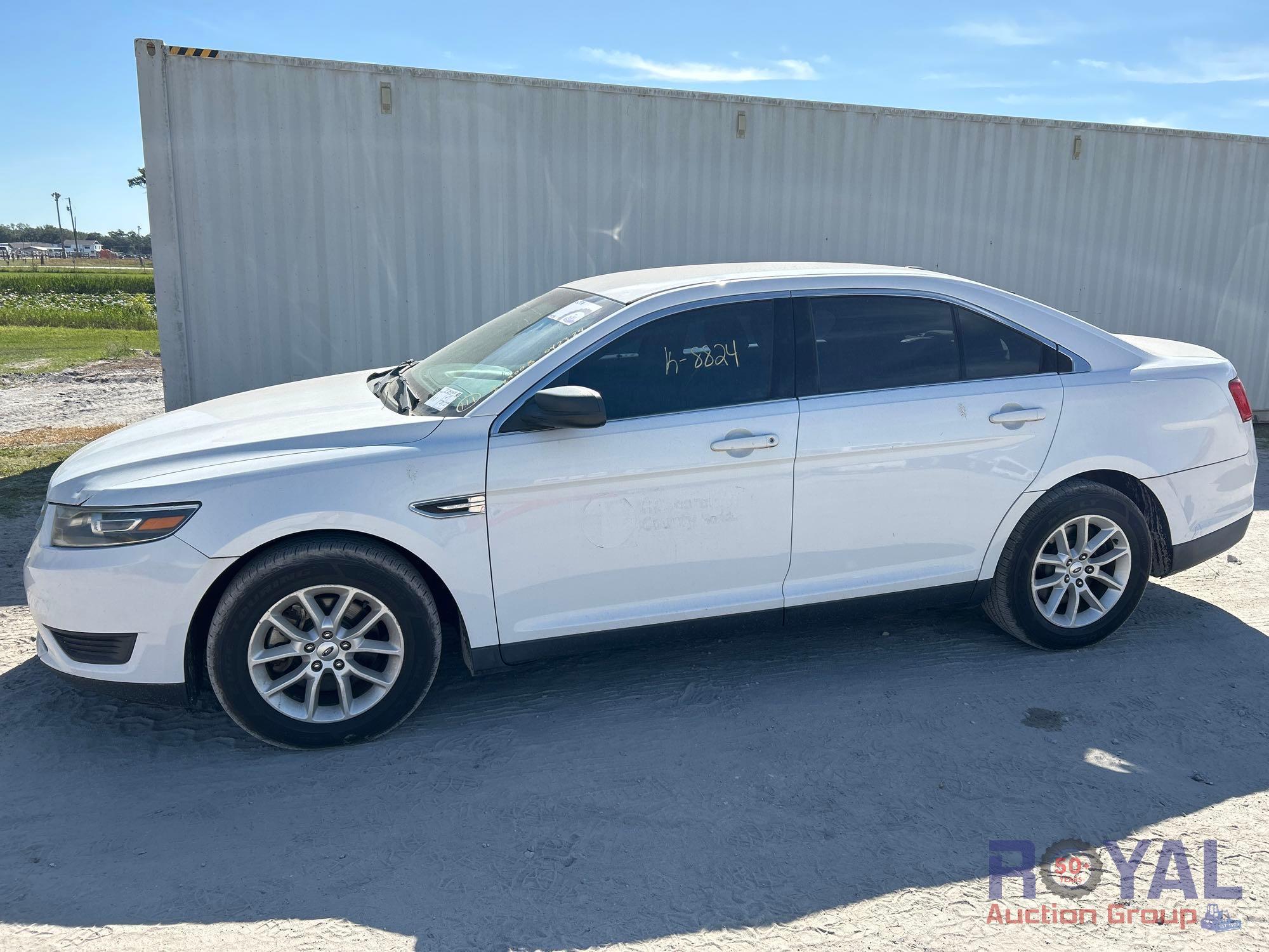 2014 Ford Taurus Sedan