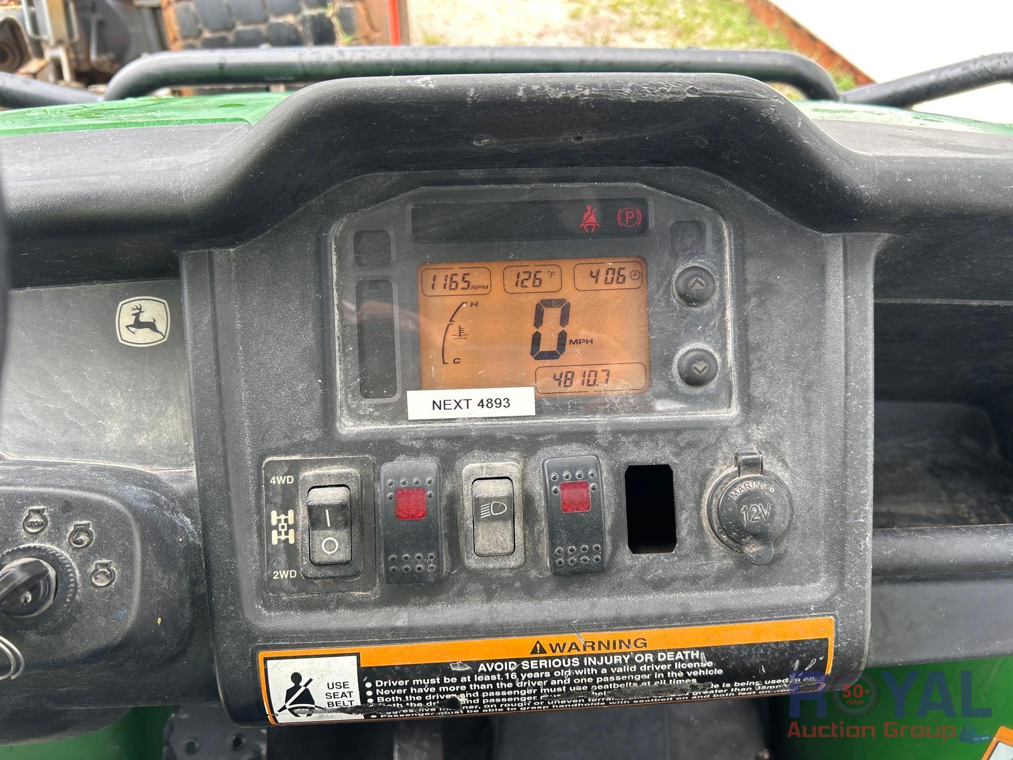 2011 John Deere 825 4x4 Gas Gator Utility Cart