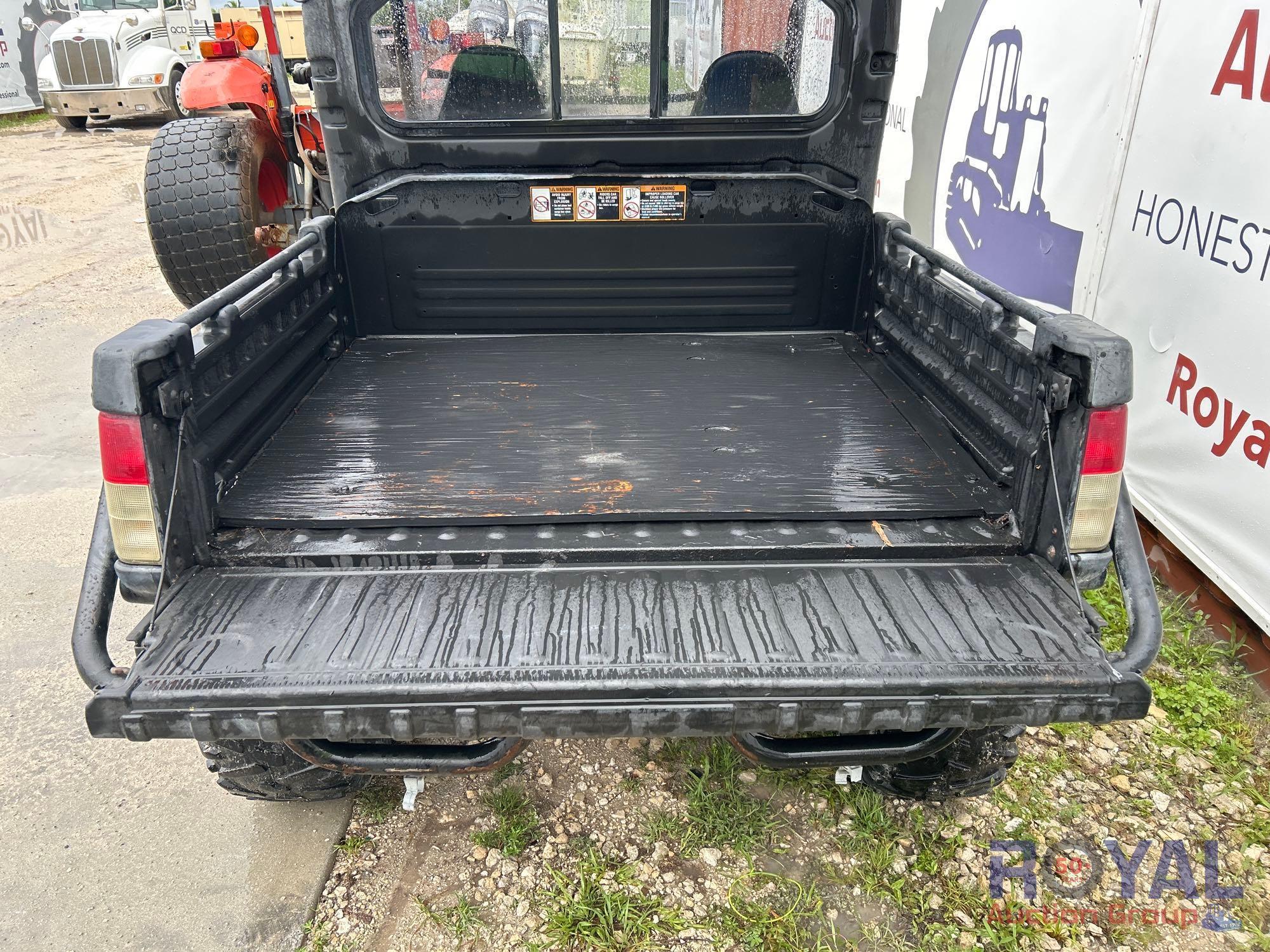 2011 John Deere 825 4x4 Gas Gator Utility Cart
