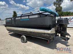 1999 Polaris 20ft. Pontoon Boat