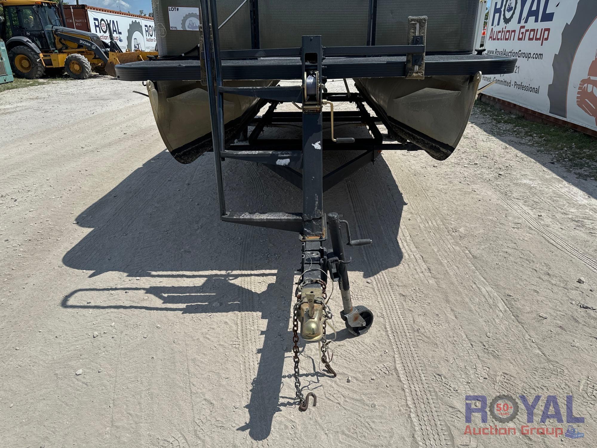 1999 Polaris 20ft. Pontoon Boat