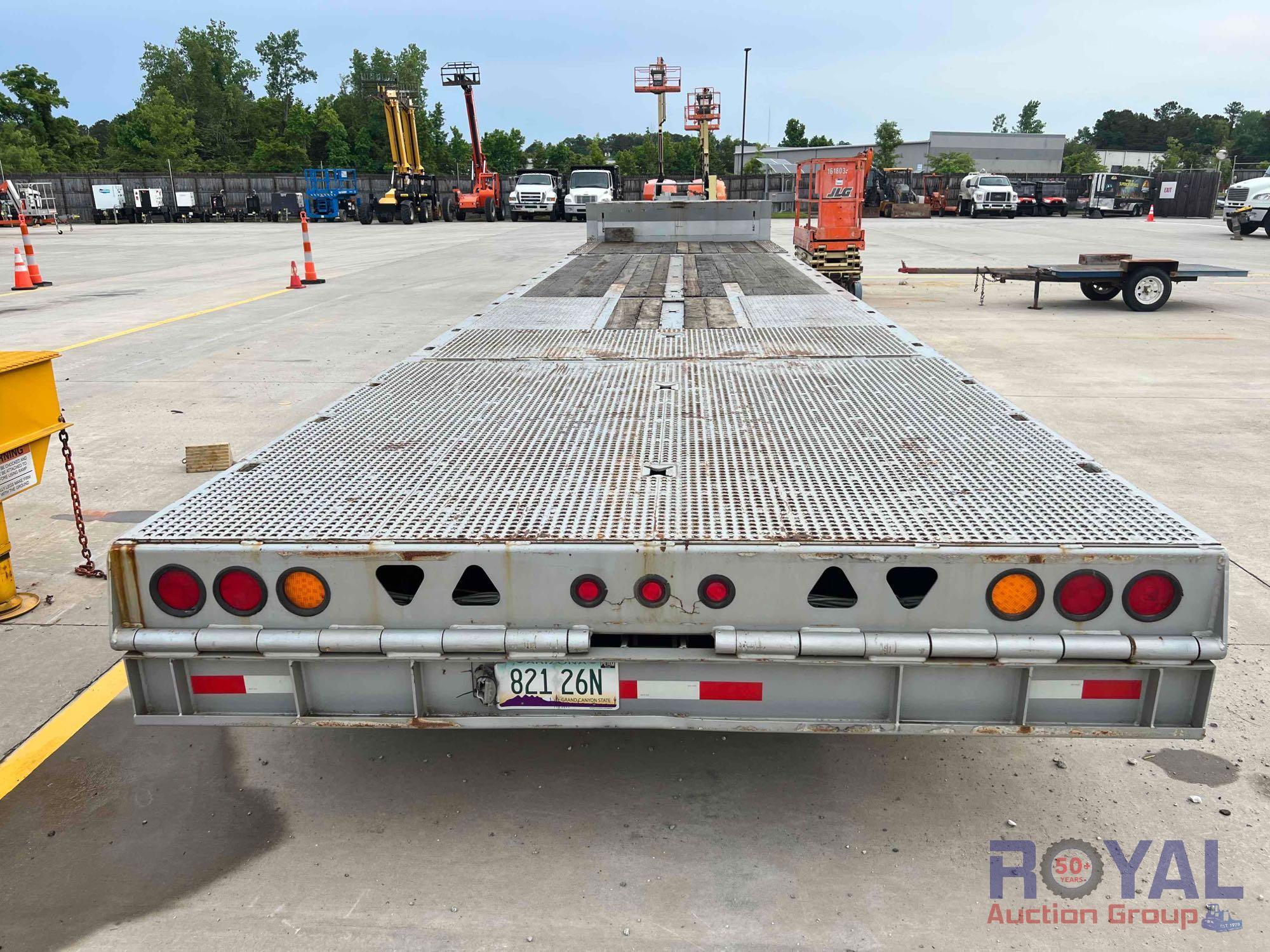 2013 Trail King TK80HT T/A Hydraulic Dovetail Trailer