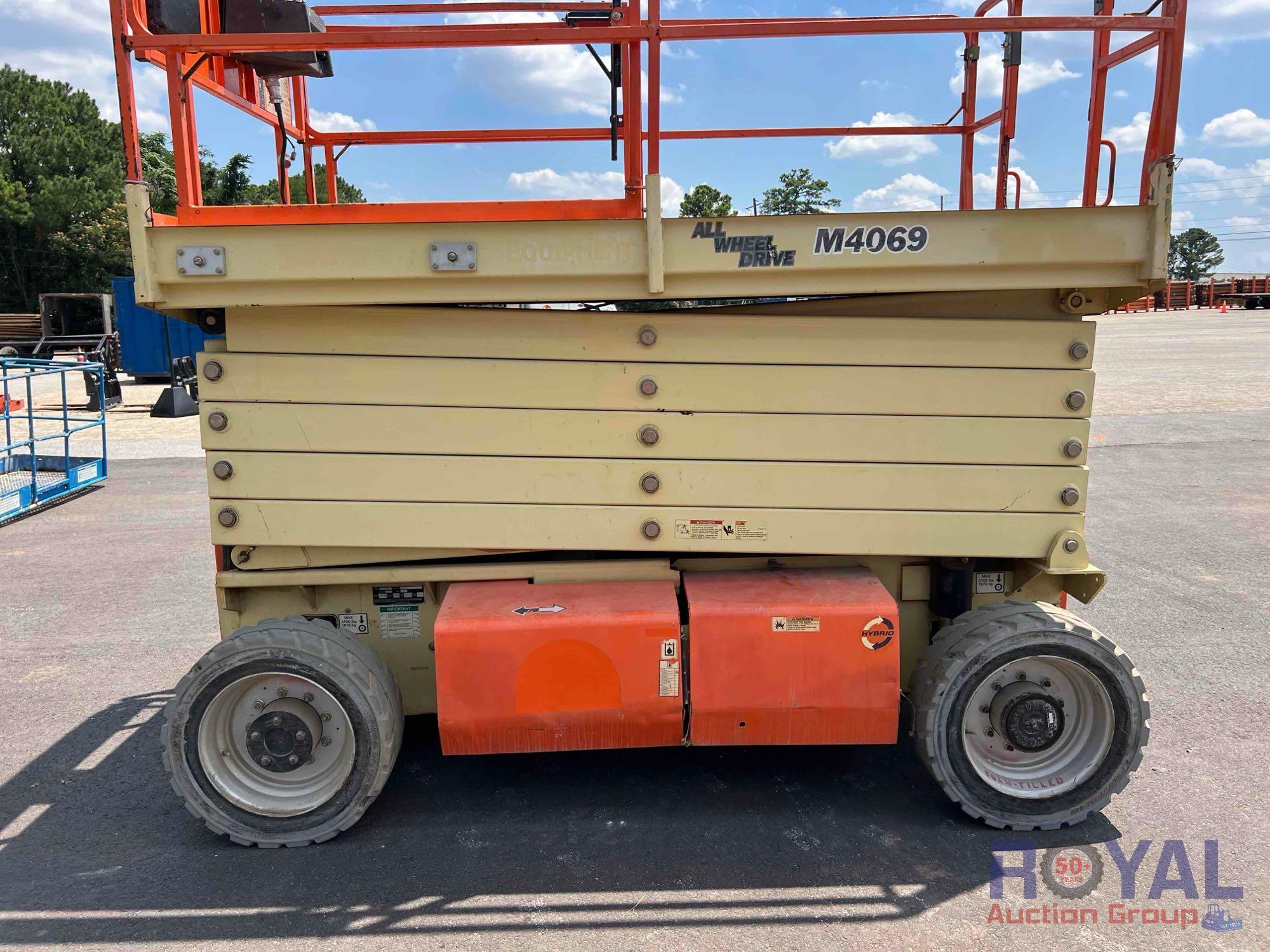 2014 JLG M4069 40ft Rough Terrain Scissor Lift