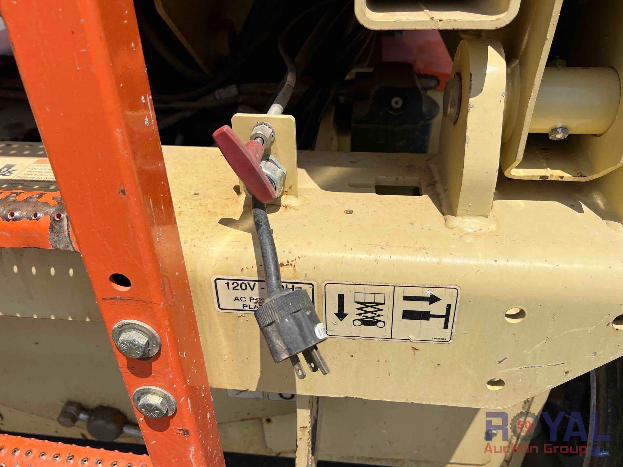 2014 JLG M4069 40ft Rough Terrain Scissor Lift