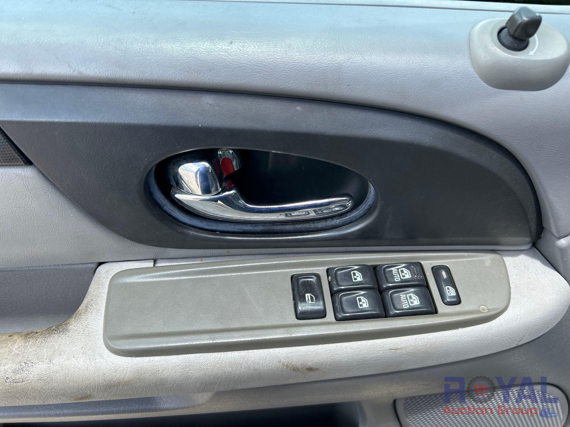 2005 GMC Envoy SUV