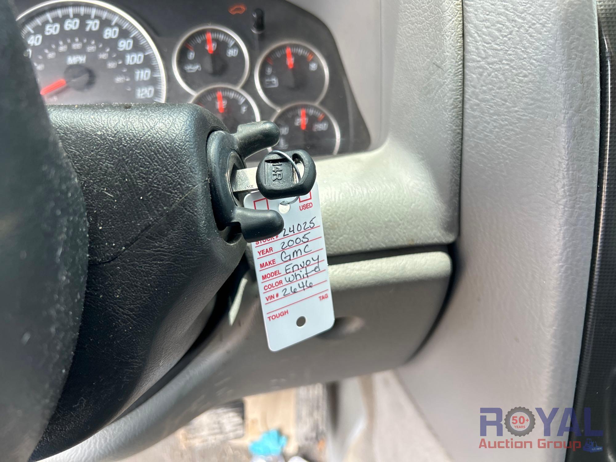 2005 GMC Envoy SUV