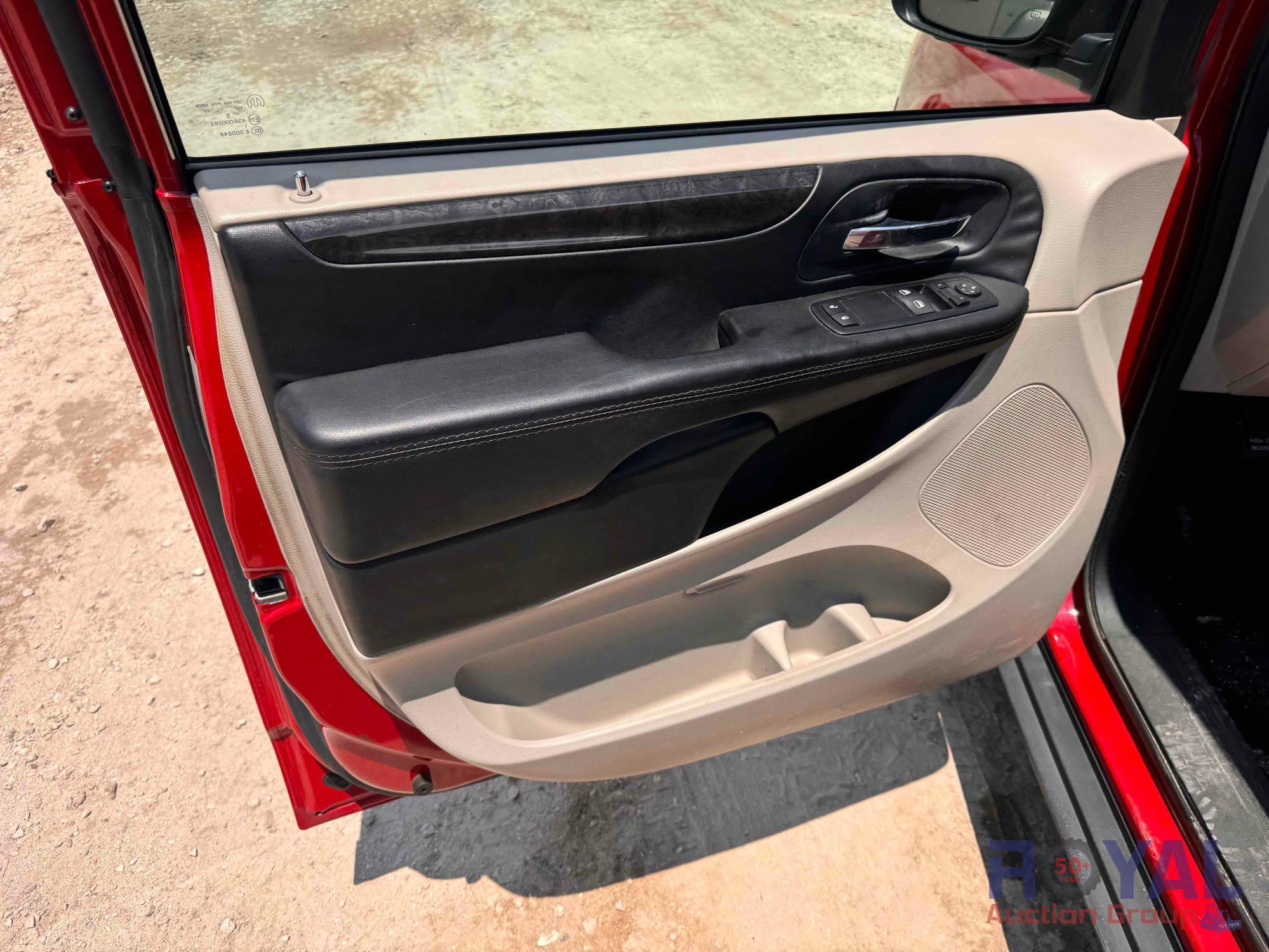 2015 Dodge Grand Caravan Van