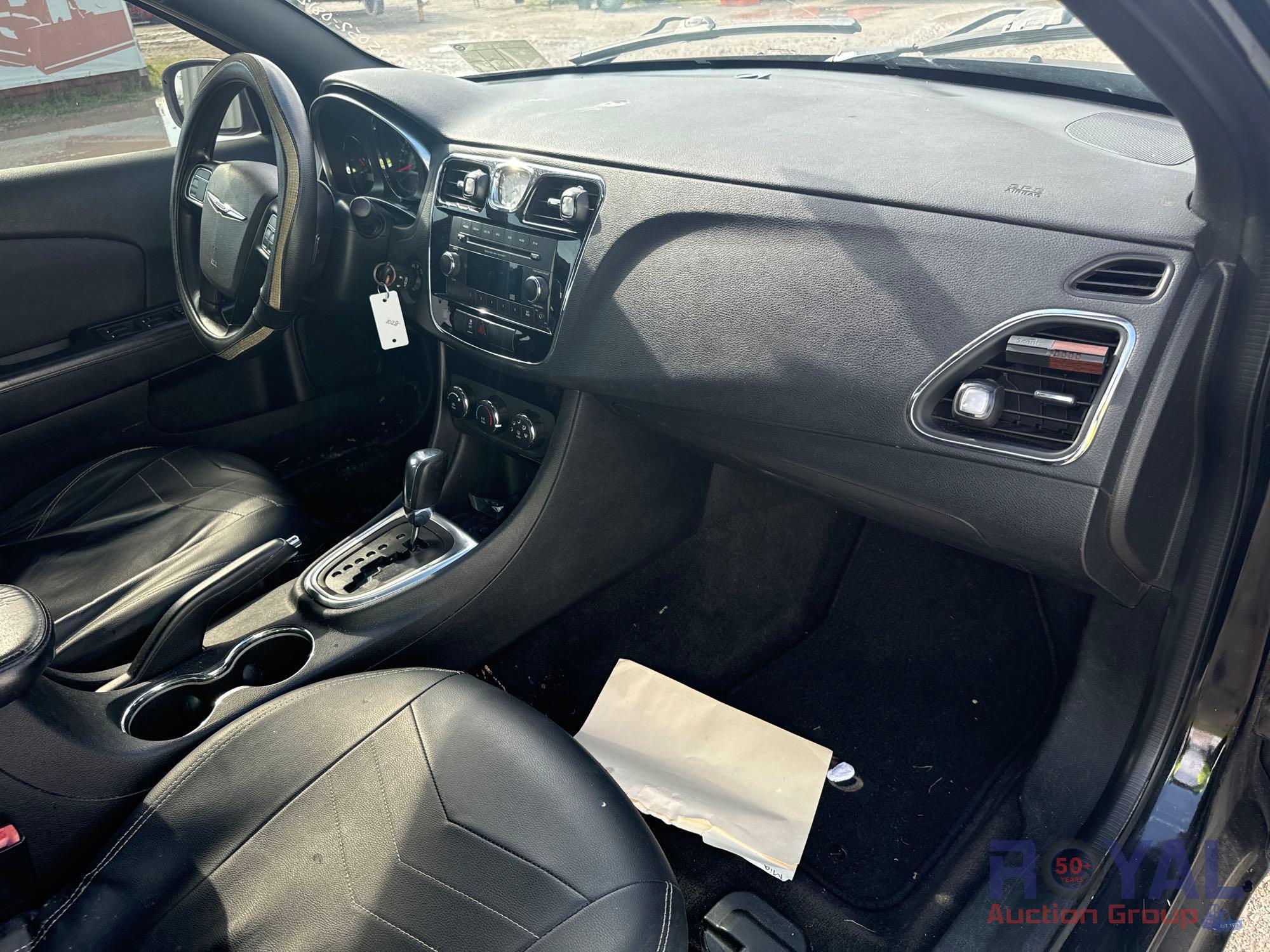 2012 Chrysler 200 Sedan