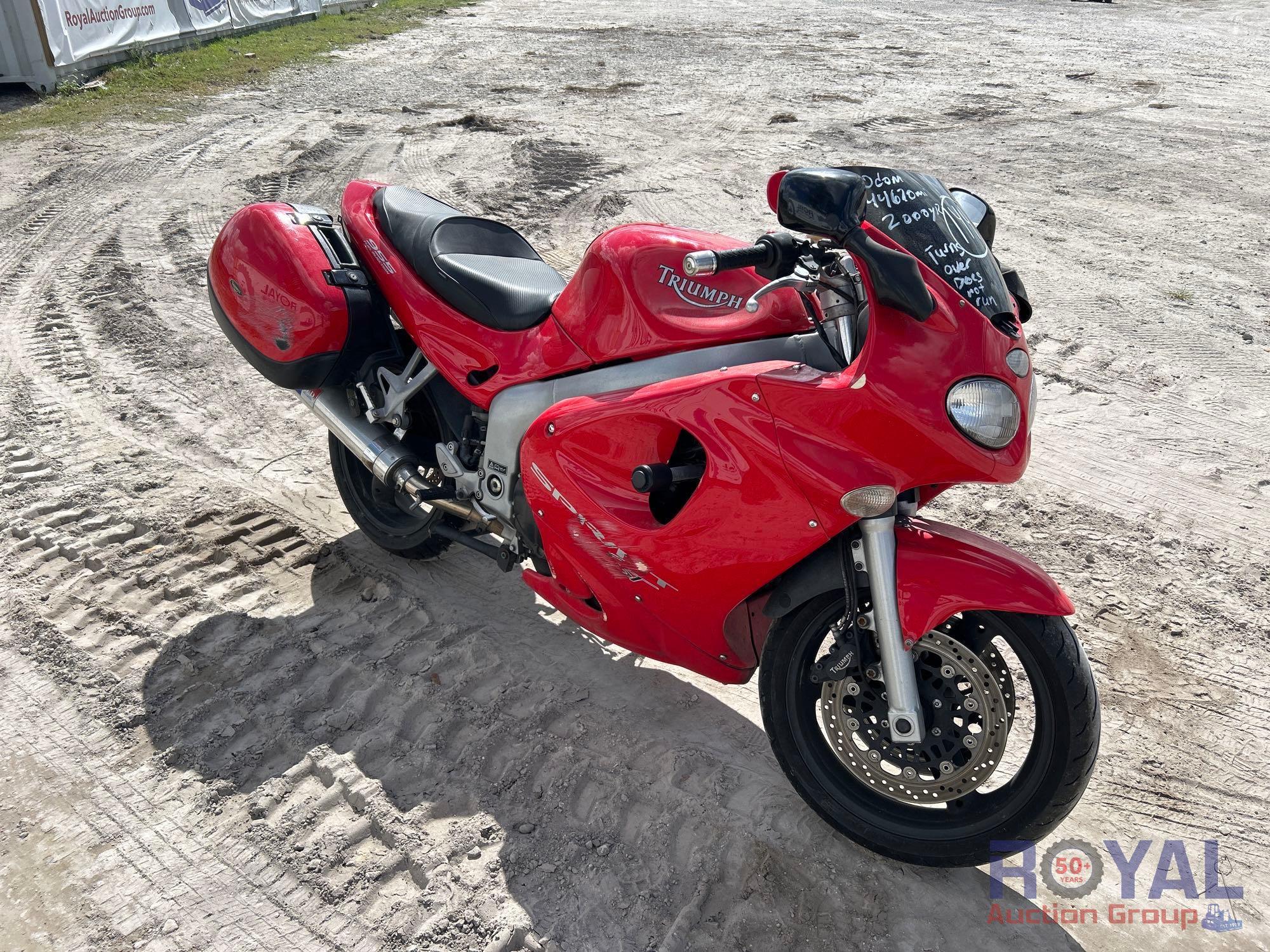 2000 Triumph Sprint ST Motorcycle